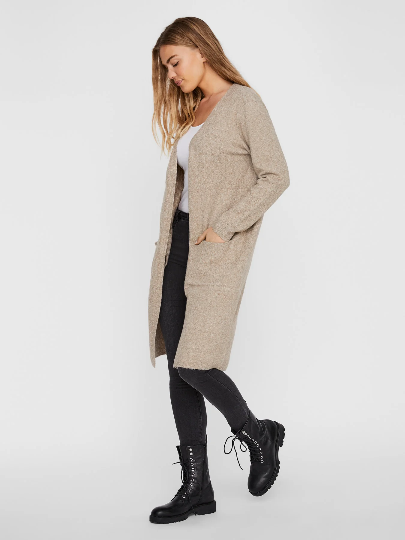 VMDOFFY Knit Cardigan - Image 8