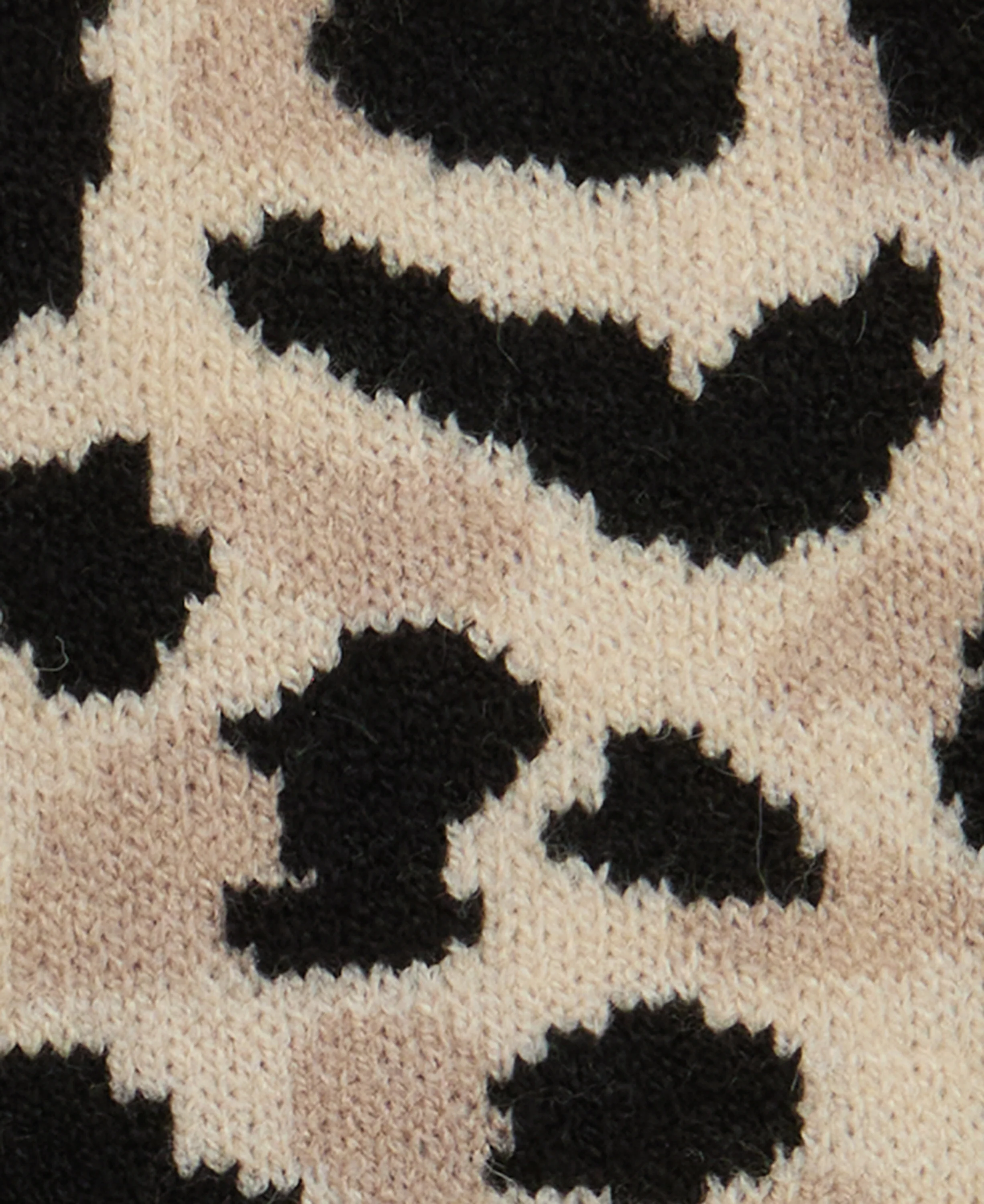 Harley Leopard Beanie Hat - Image 3