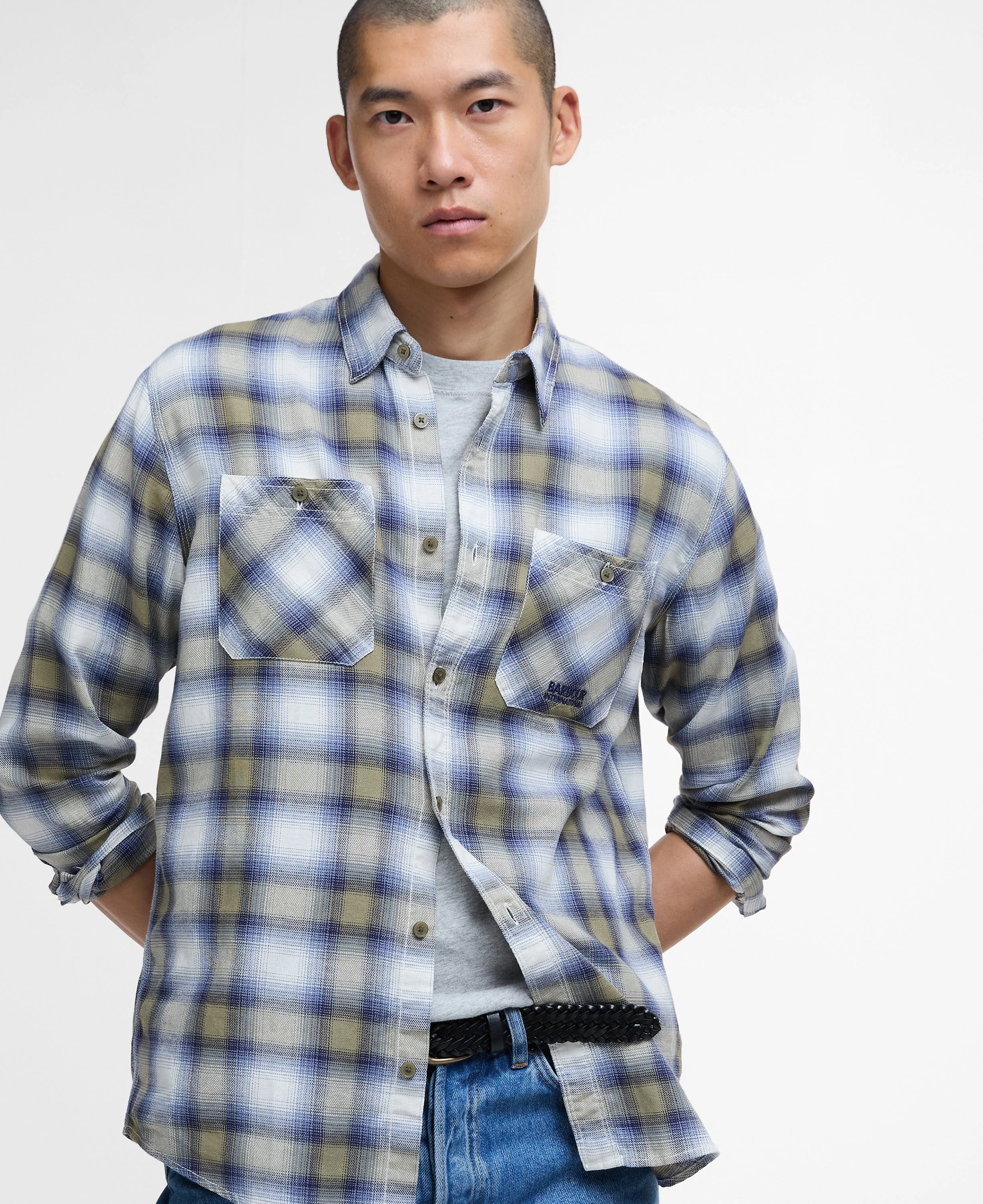 Trailist Ombre Shirt - Image 5