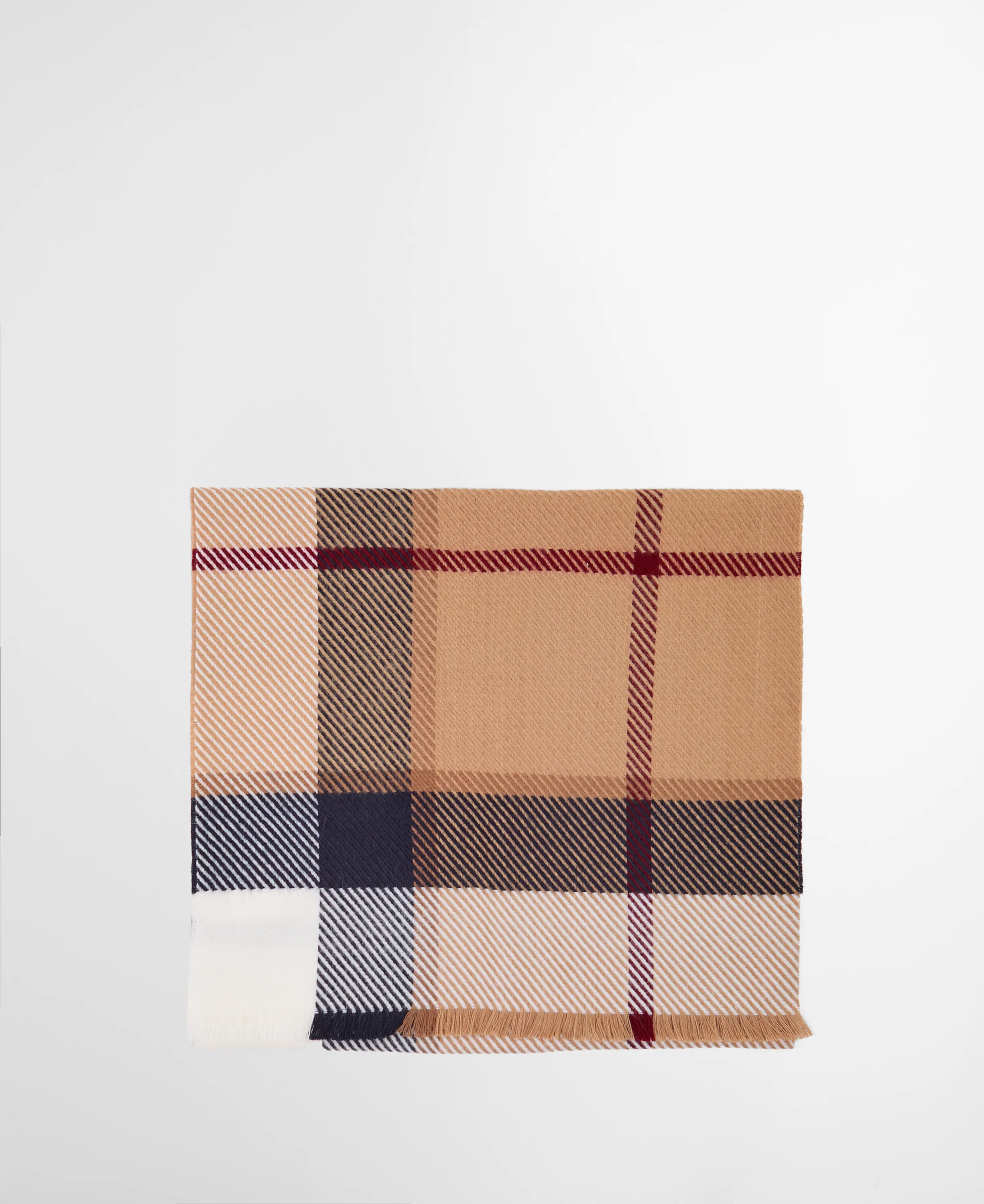 Blair Tartan Scarf - Image 5