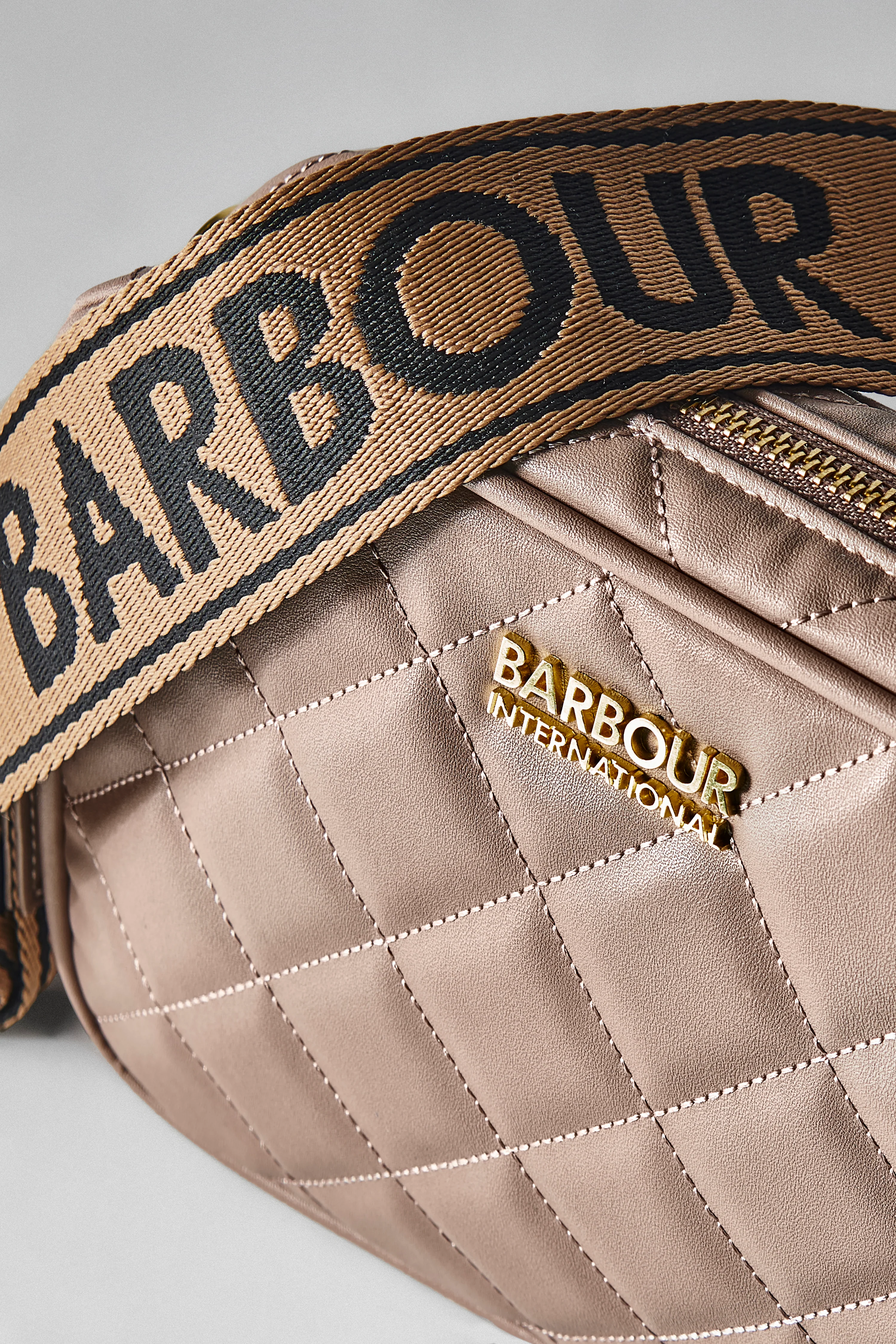 Sloane Quilted Crossbody Bag - Image 34