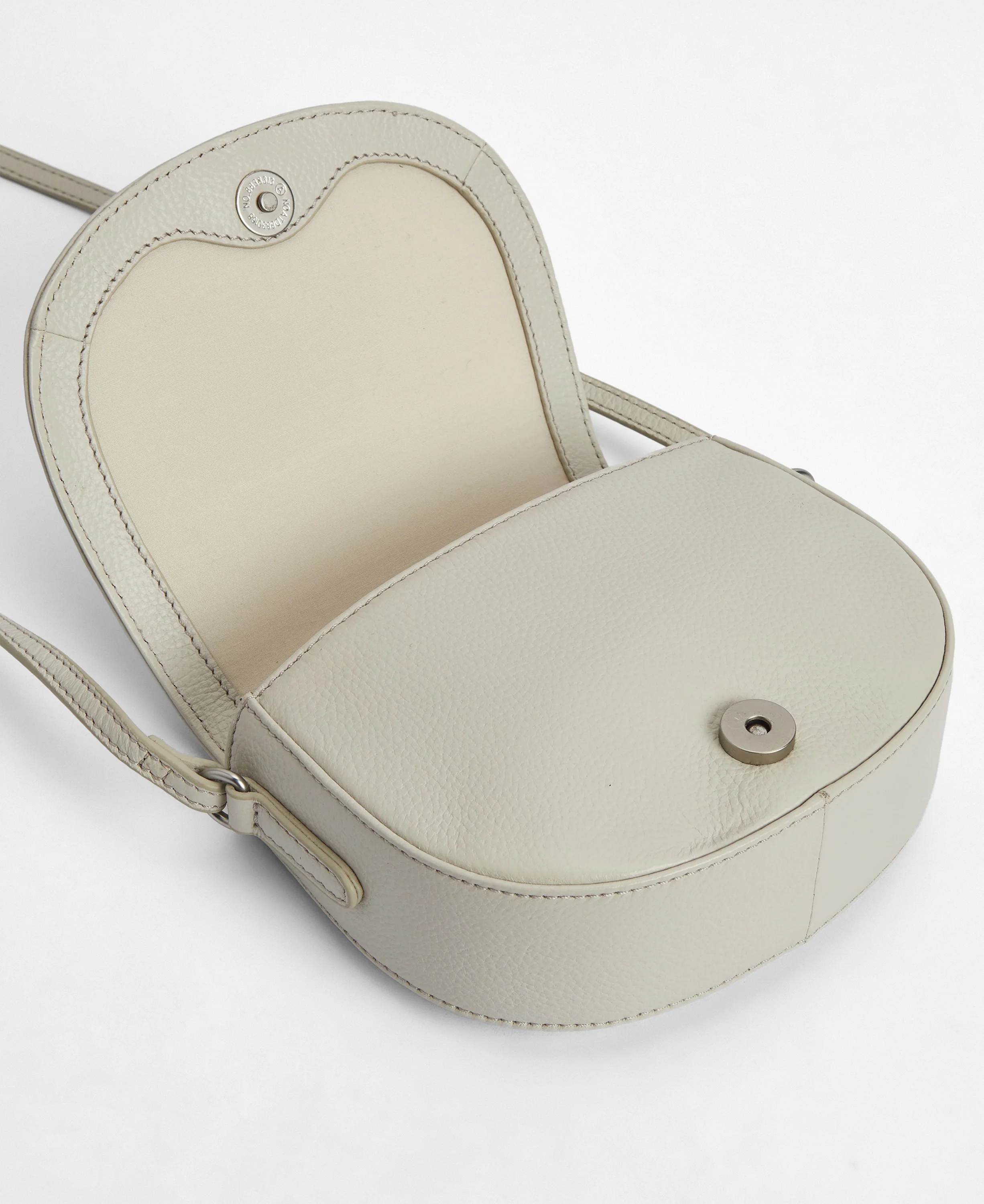 Laire Leather Saddle Bag Small - Image 32
