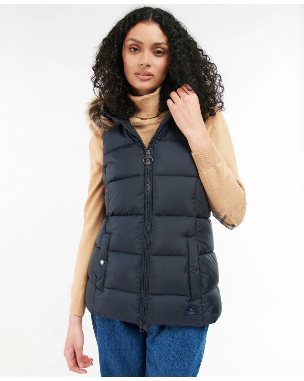 Midhurst Quilted Gilet - Image 18
