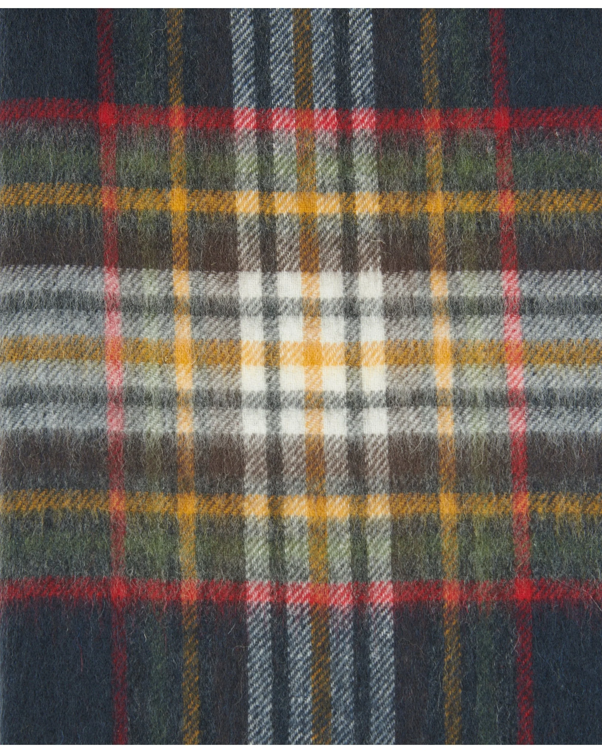 Torridon Plaid Scarf - Image 3