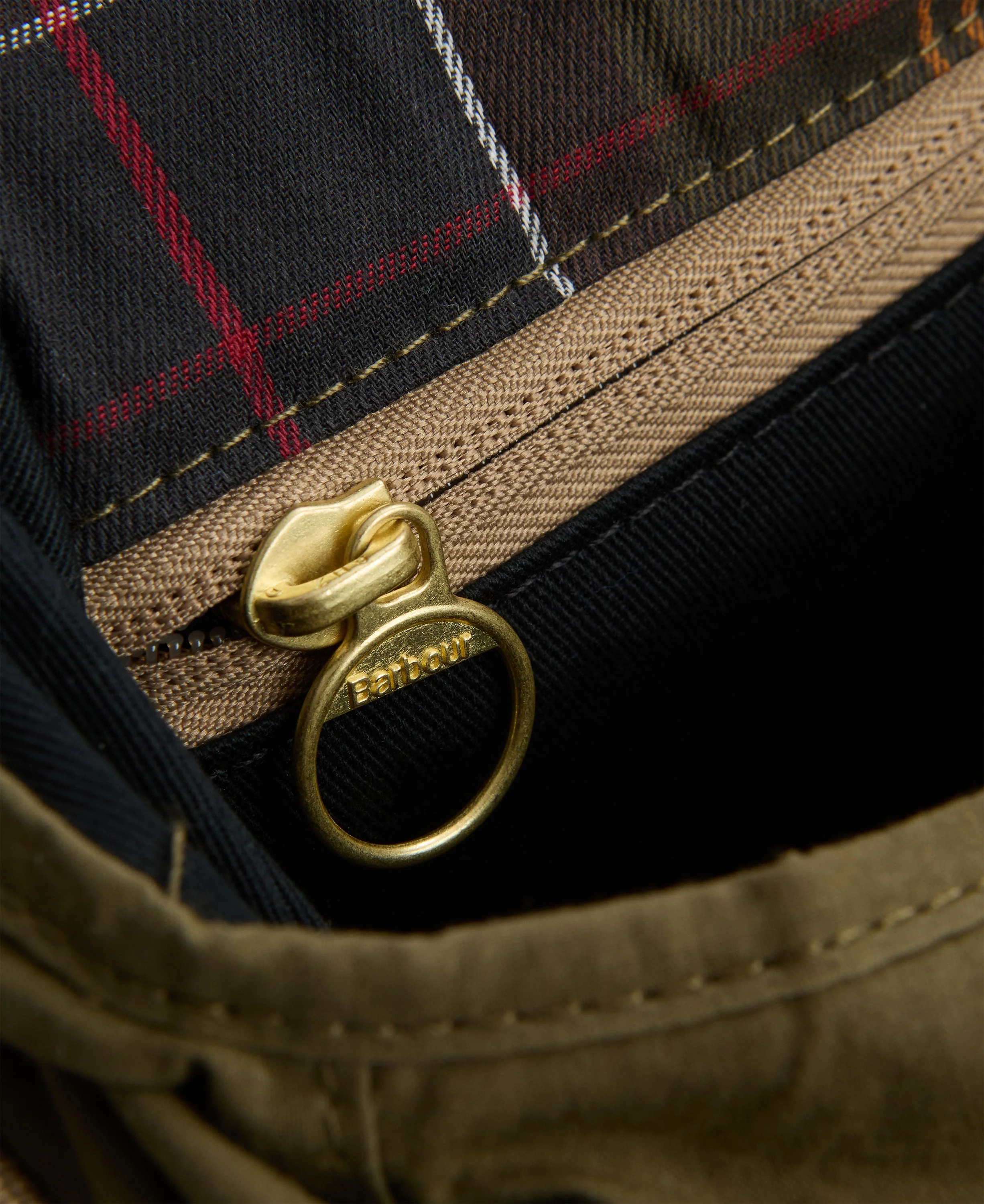 Transport Riever Crossbody Bag - Image 7