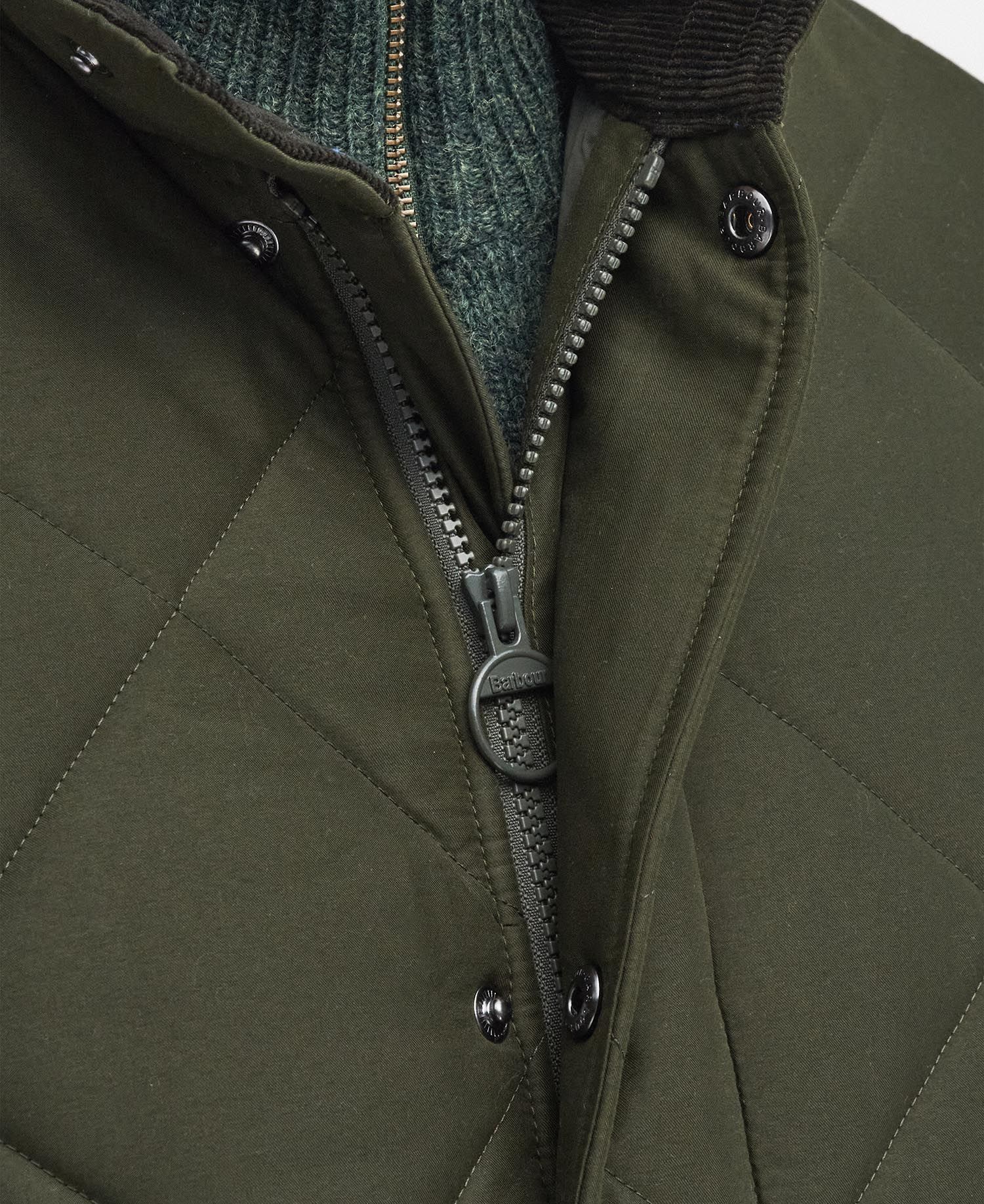 Winter Chelsea Quilted Jacket - Image 17