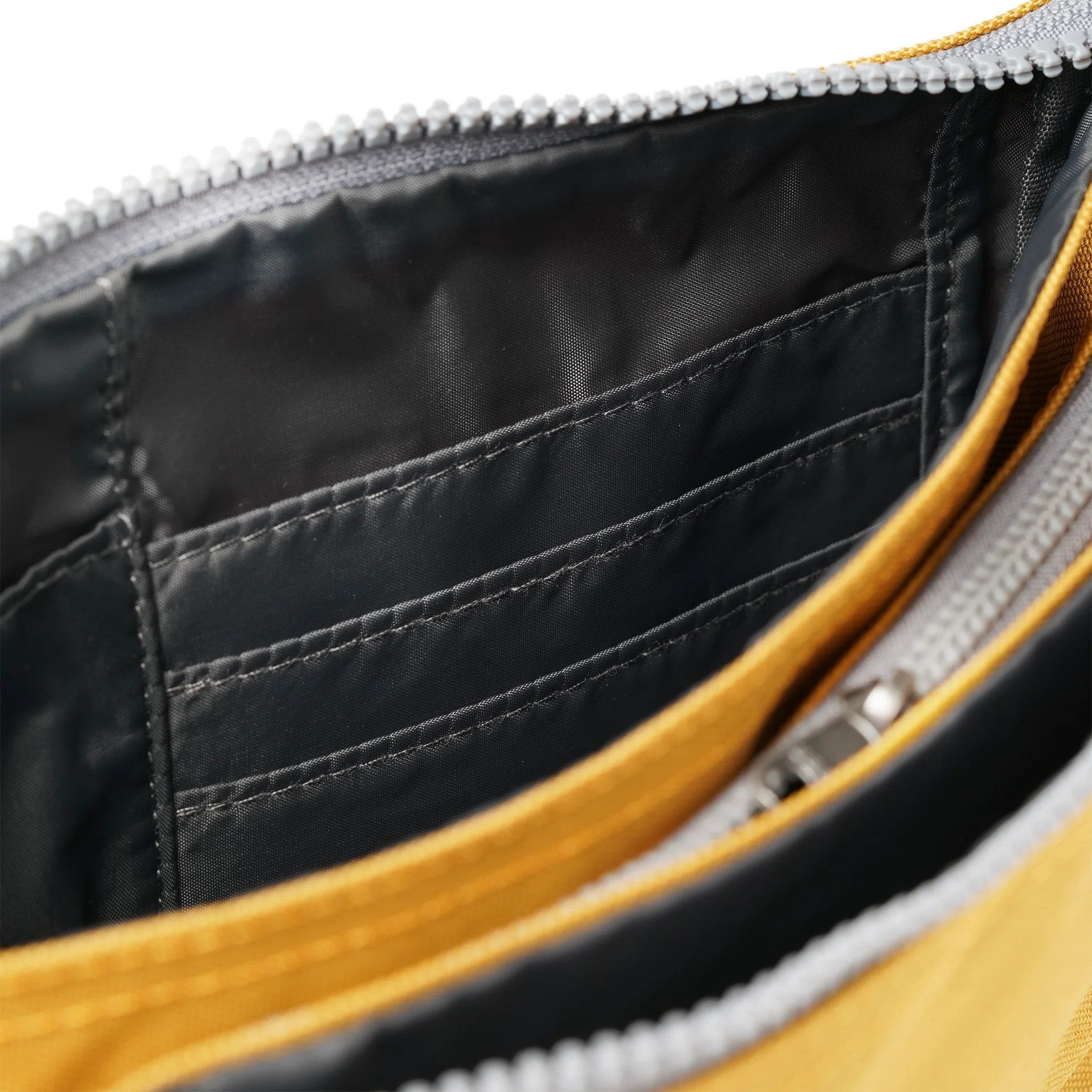 Carnaby Crossbody XL Flax Recycled Canvas - Image 5