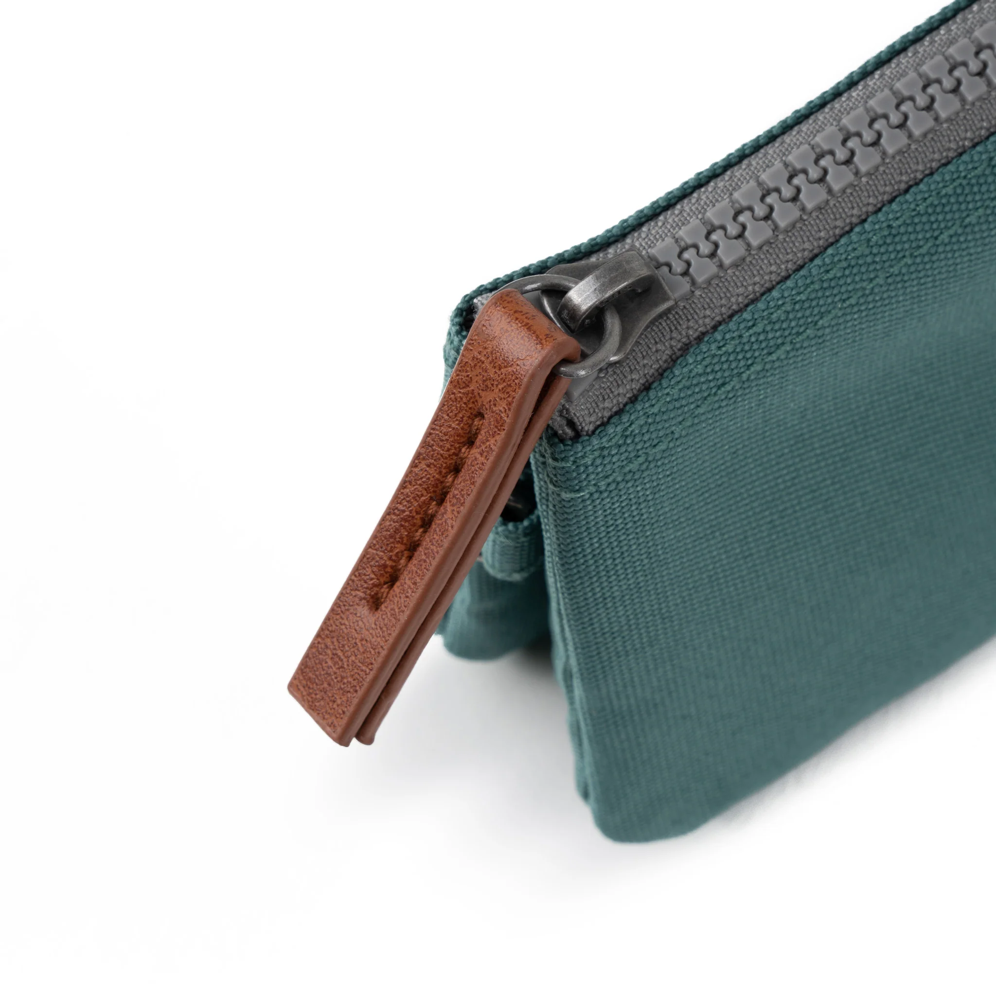 Carnaby Small Wallet in Sage Canvas - Image 6