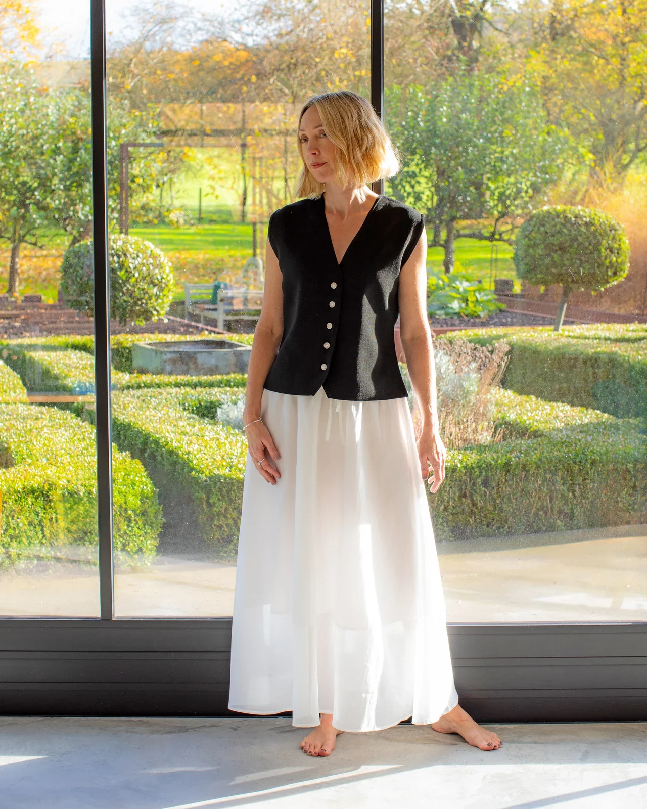 Peta Waistcoat Black M/L - Image 3