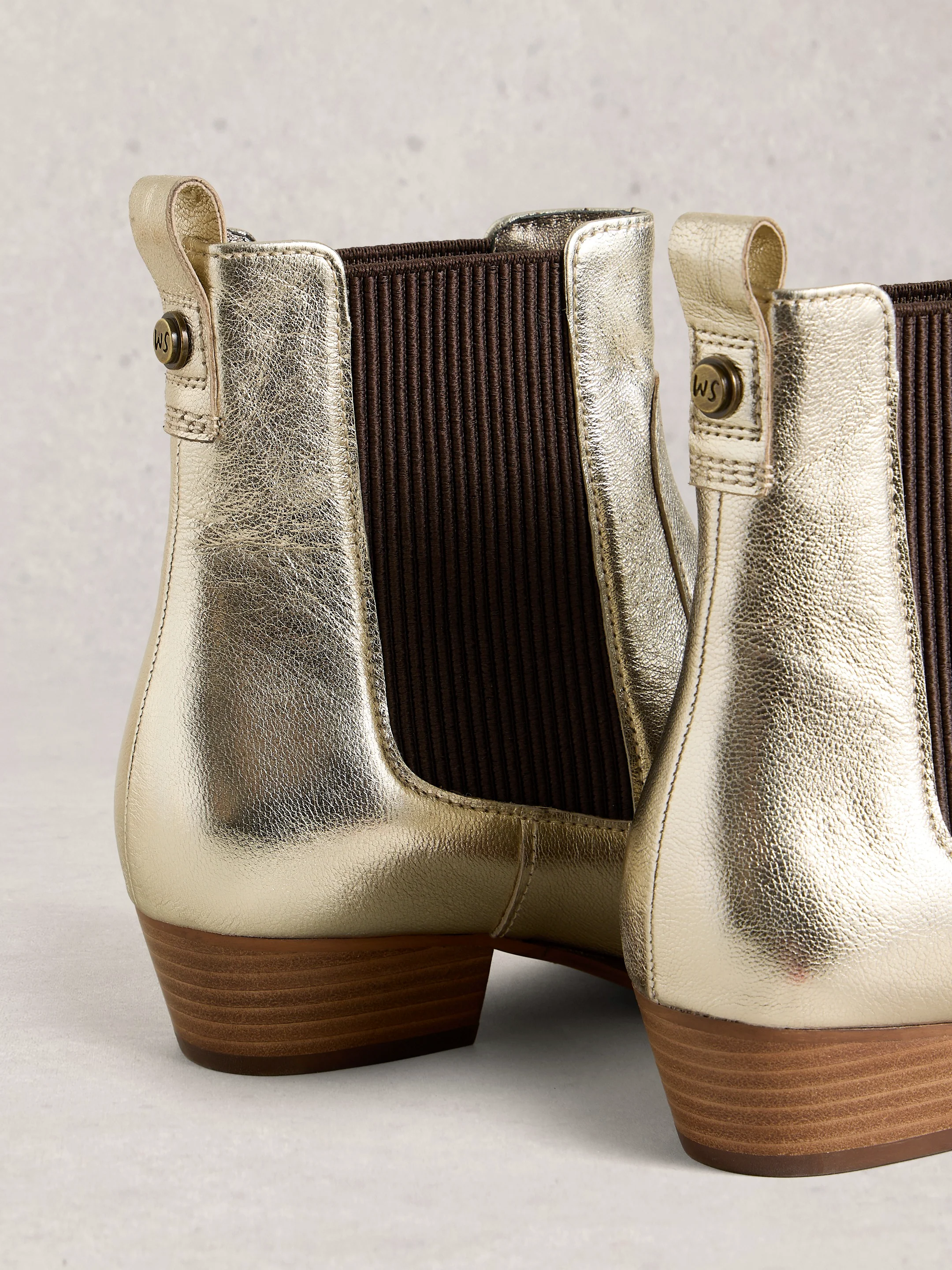 Chelsea Willow Ankle Boot - Image 8