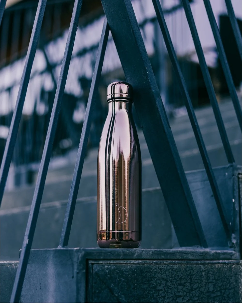 Chrome 500ml Rose Gold Bottle - Image 2