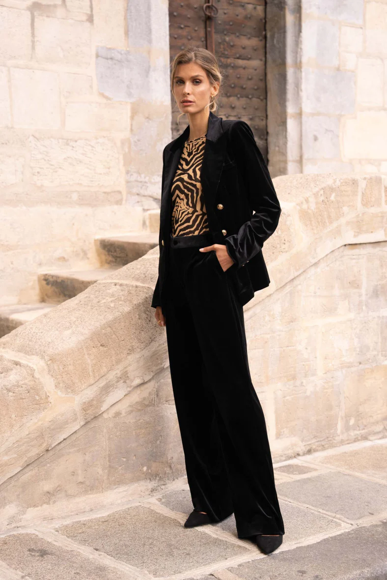 Velvet Blazer Jacket with Gold Buttons - Image 7