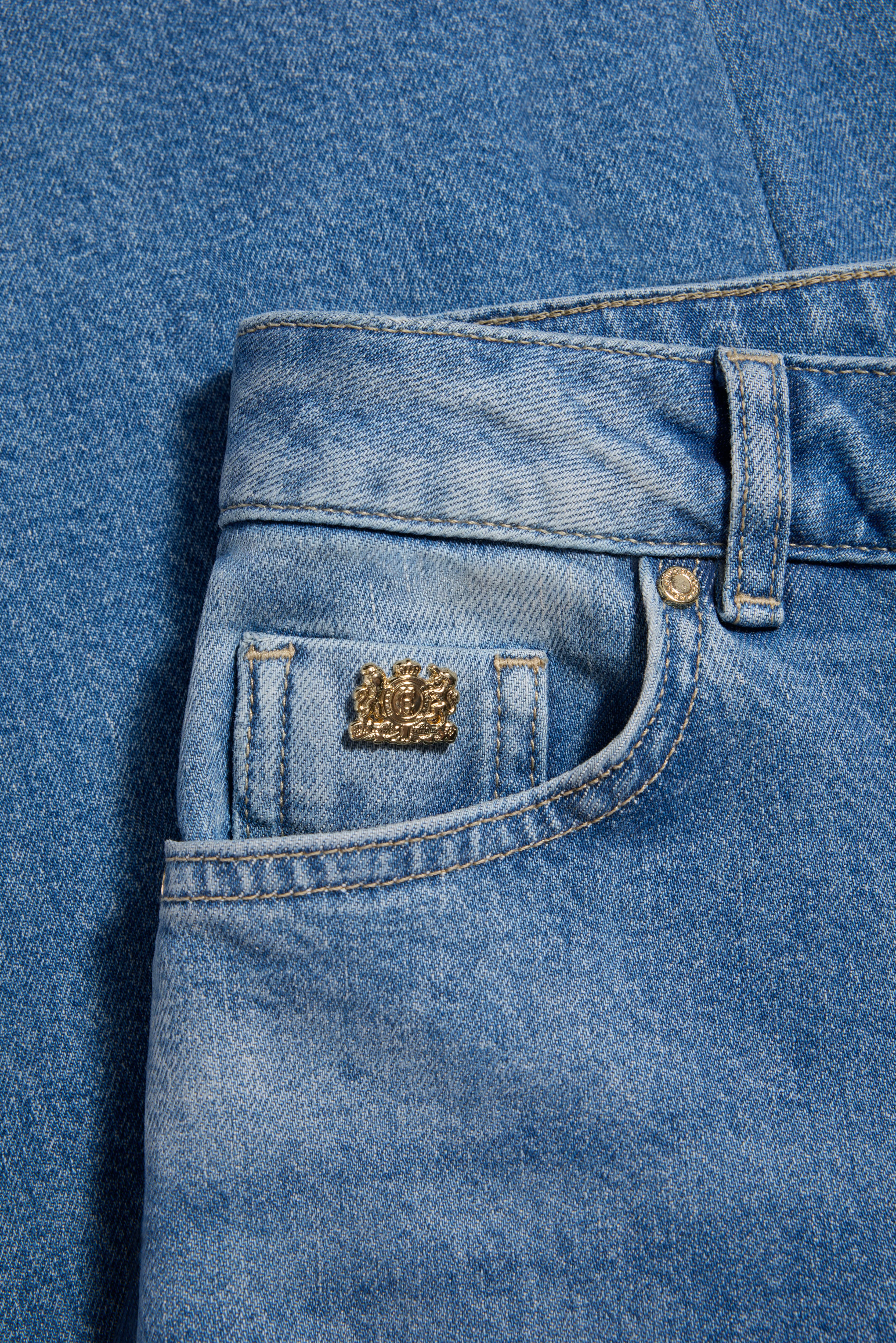 Classic Straight Jean - Image 3