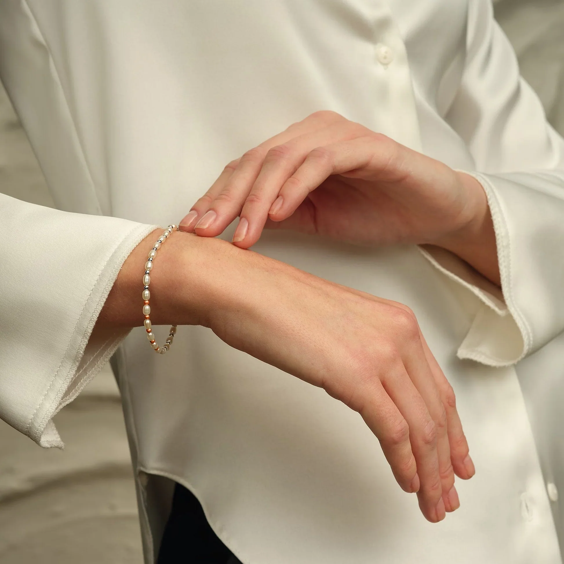 Beachcomber Silver and Pearl Bracelet - Image 2