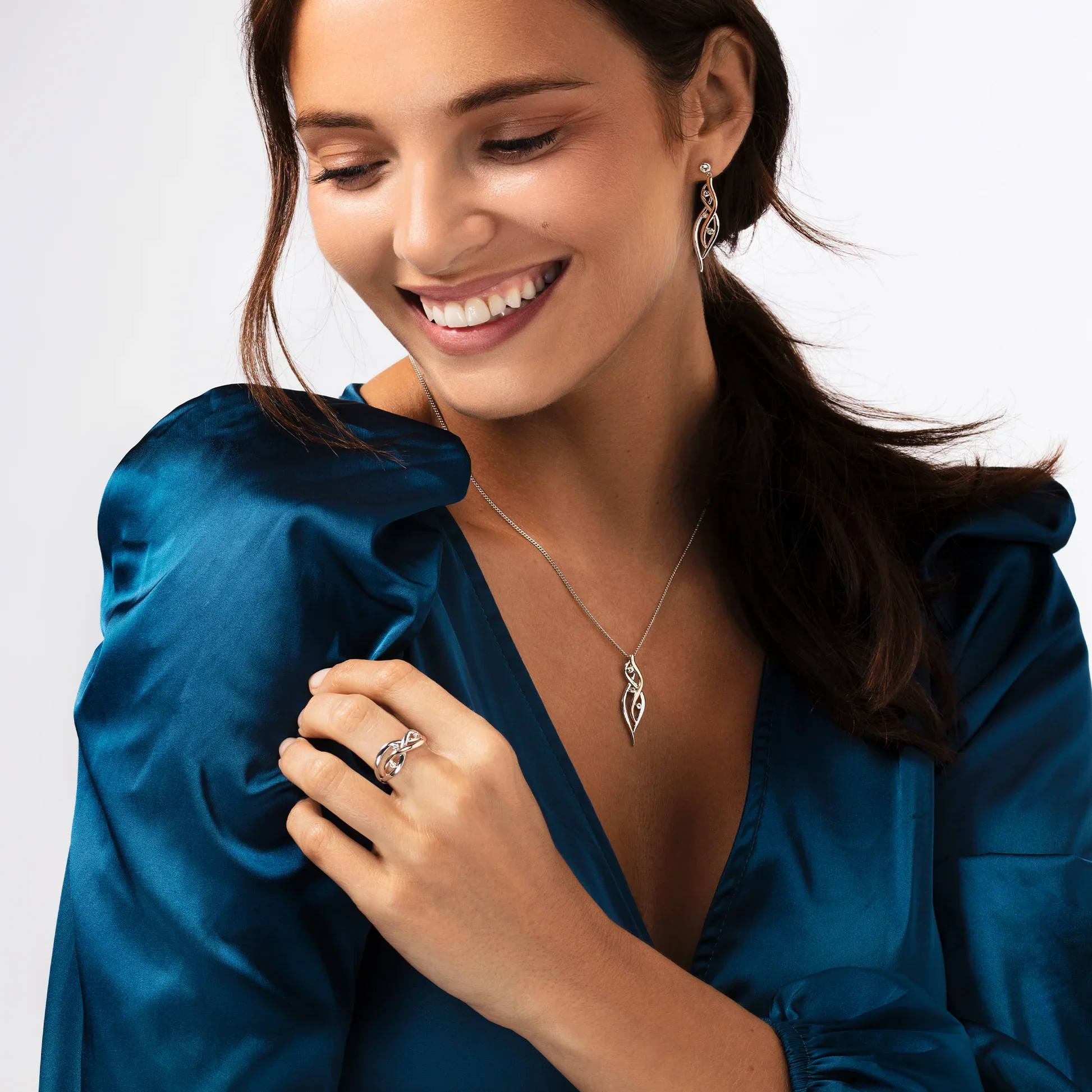 Nature's Wonder Sterling Silver Waterfall Ring with Topaz - Image 4