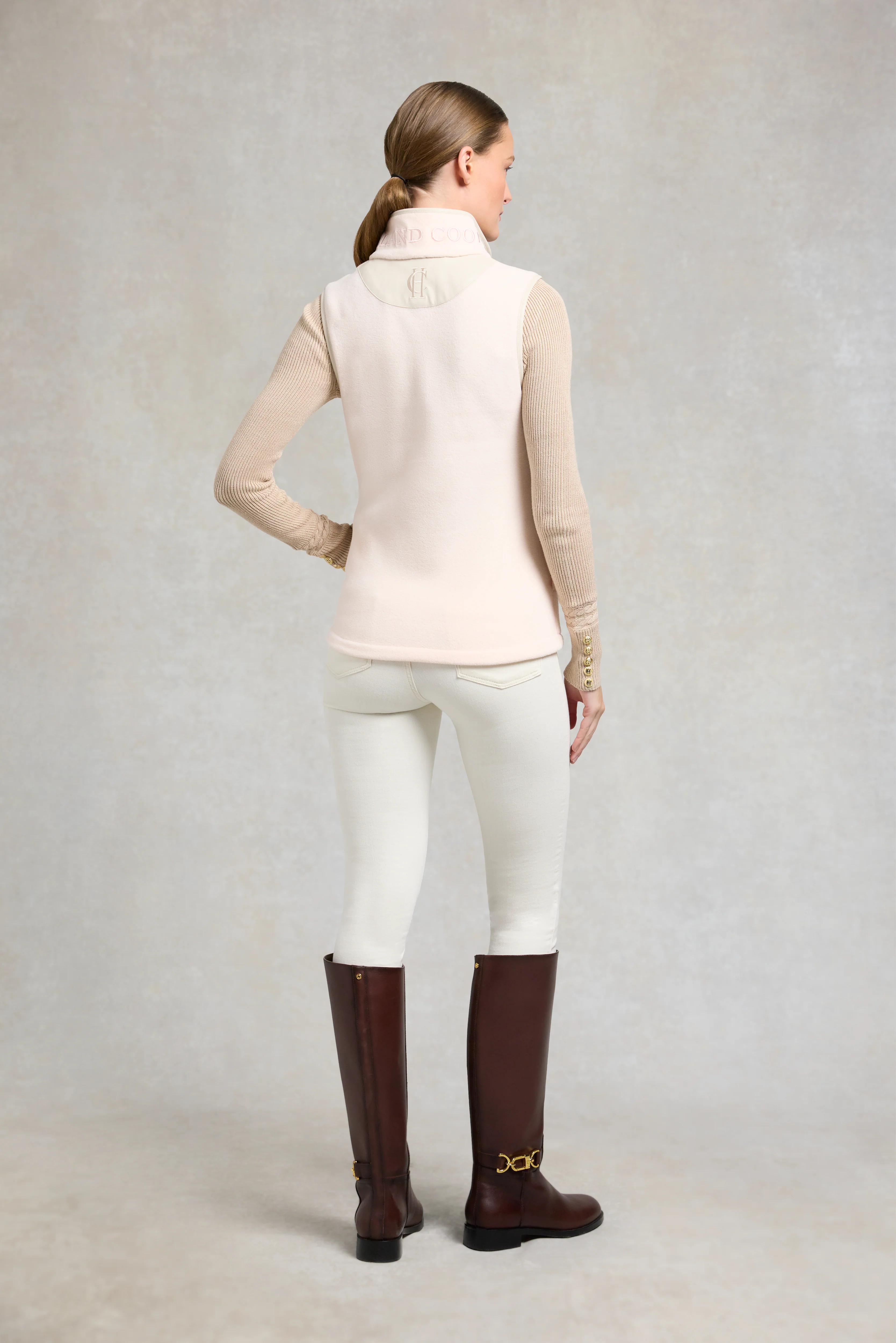 Country Fleece Gilet - Image 3