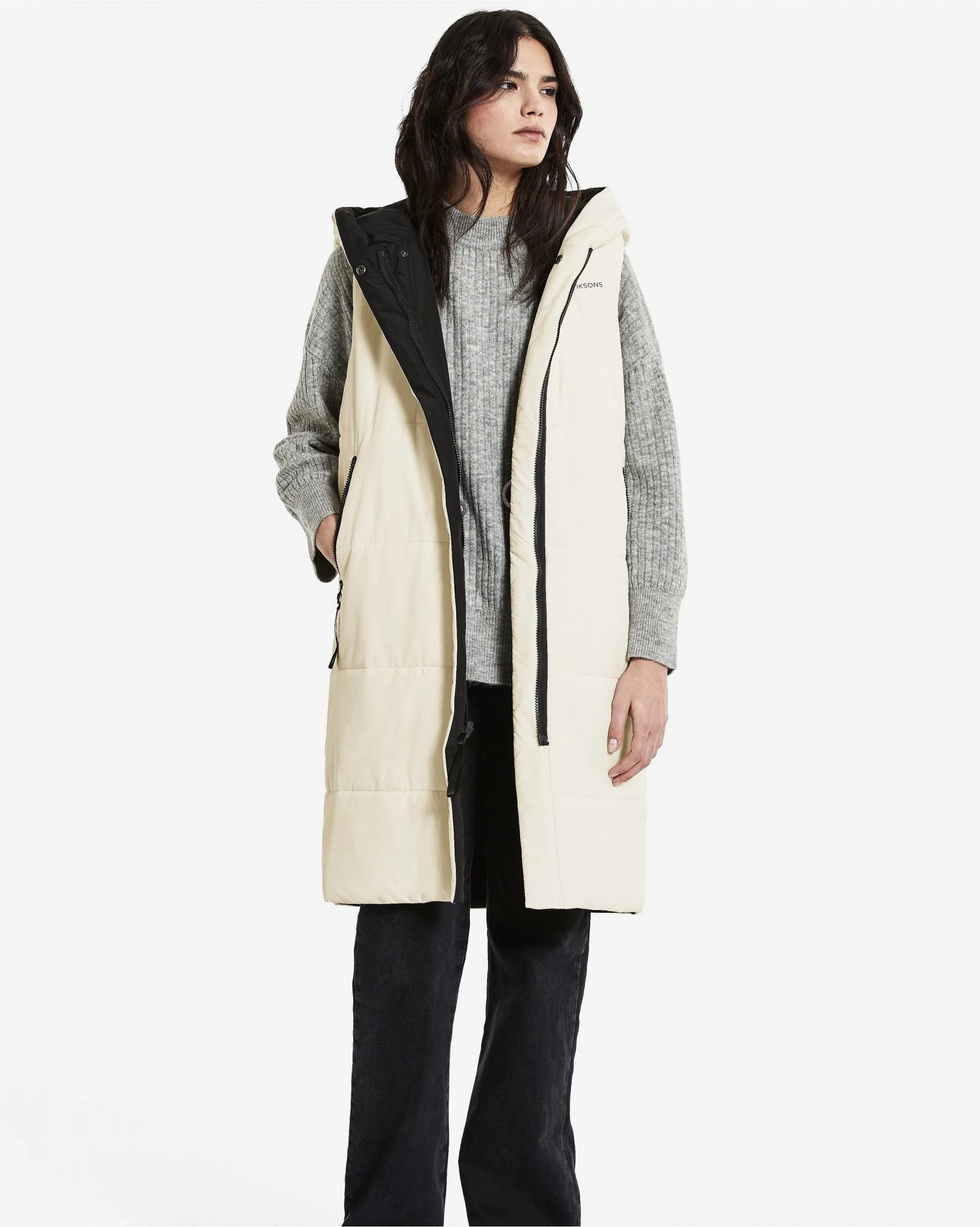 Aviva Reversible Gilet - Image 11