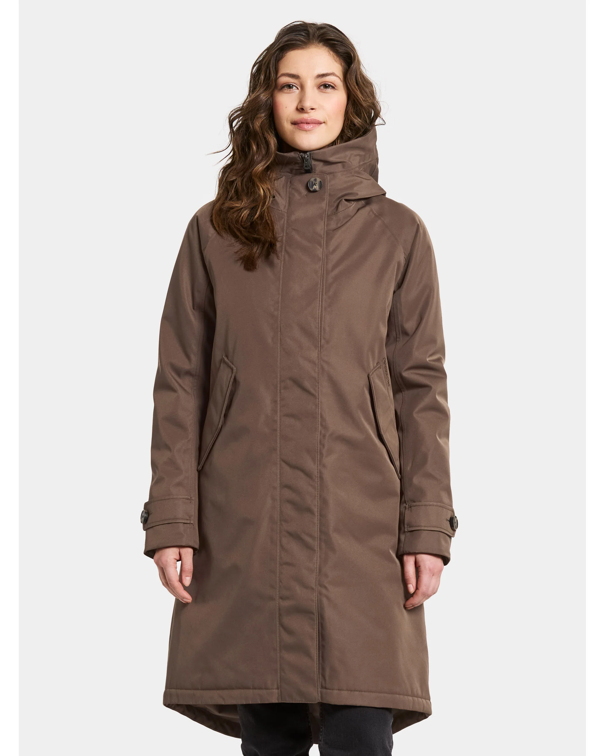 Luna Parka - Image 2