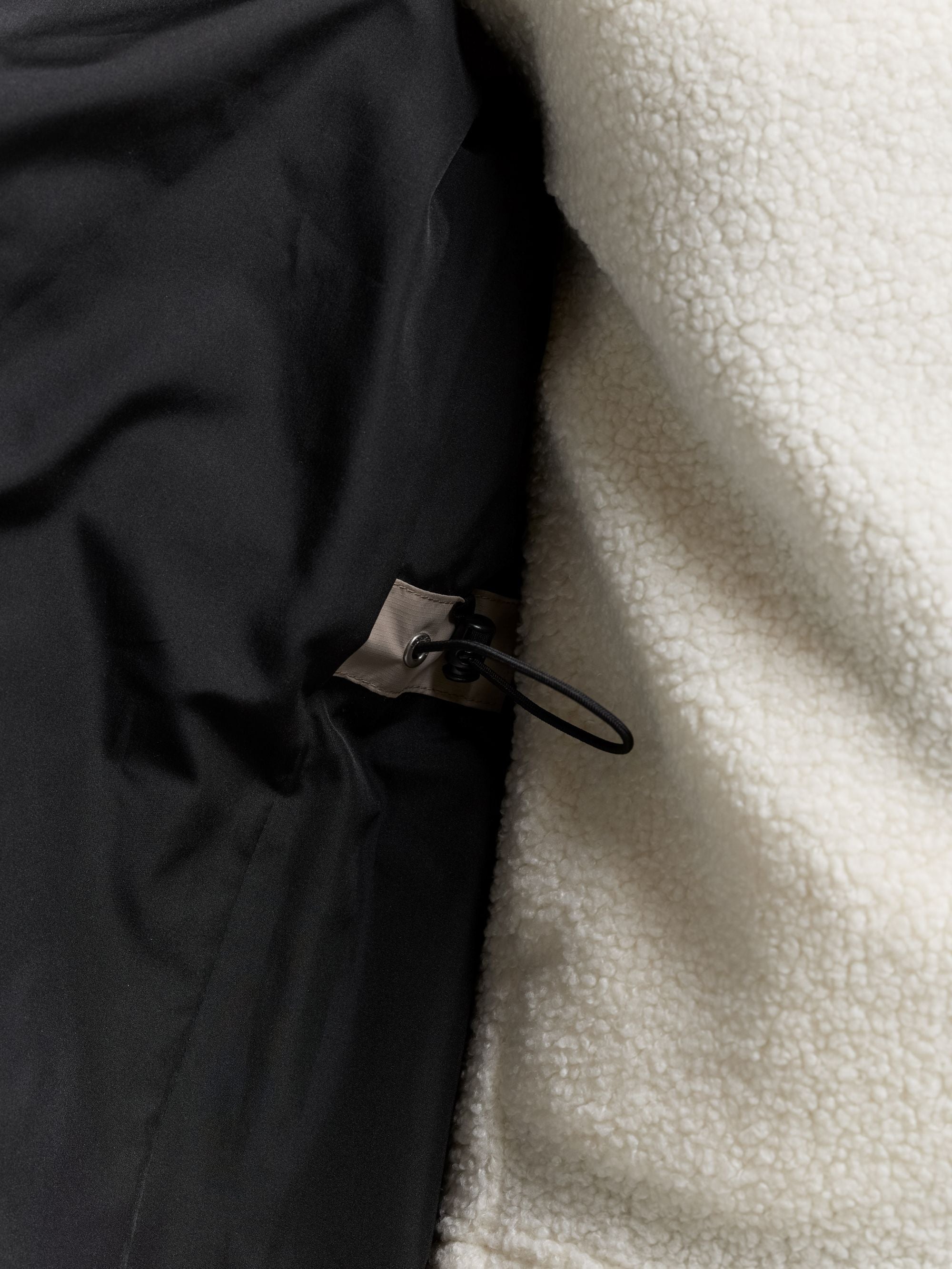 ELINA PARKA - Image 6
