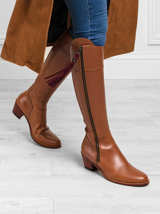 Women's Regina Leather Heeled Boot (Sporting Fit) Size 5 - Image 2