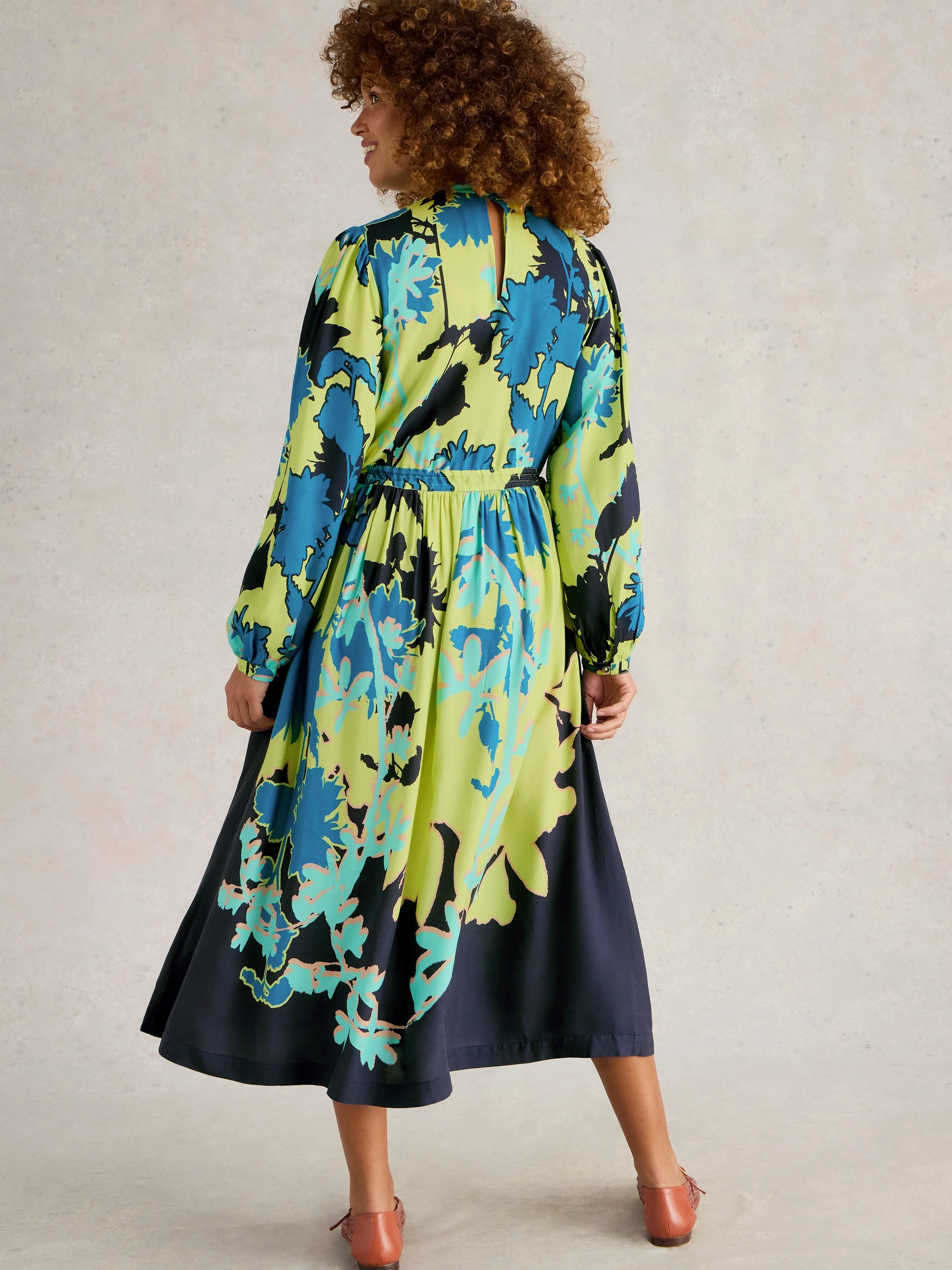 Freya Midi Dress - Image 4