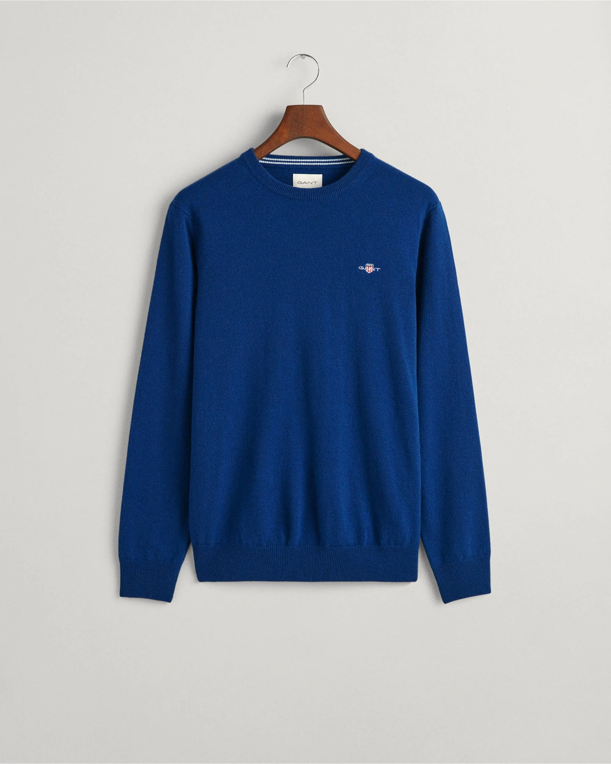 Superfine Lambswool Crew Neck Sweater - Image 18