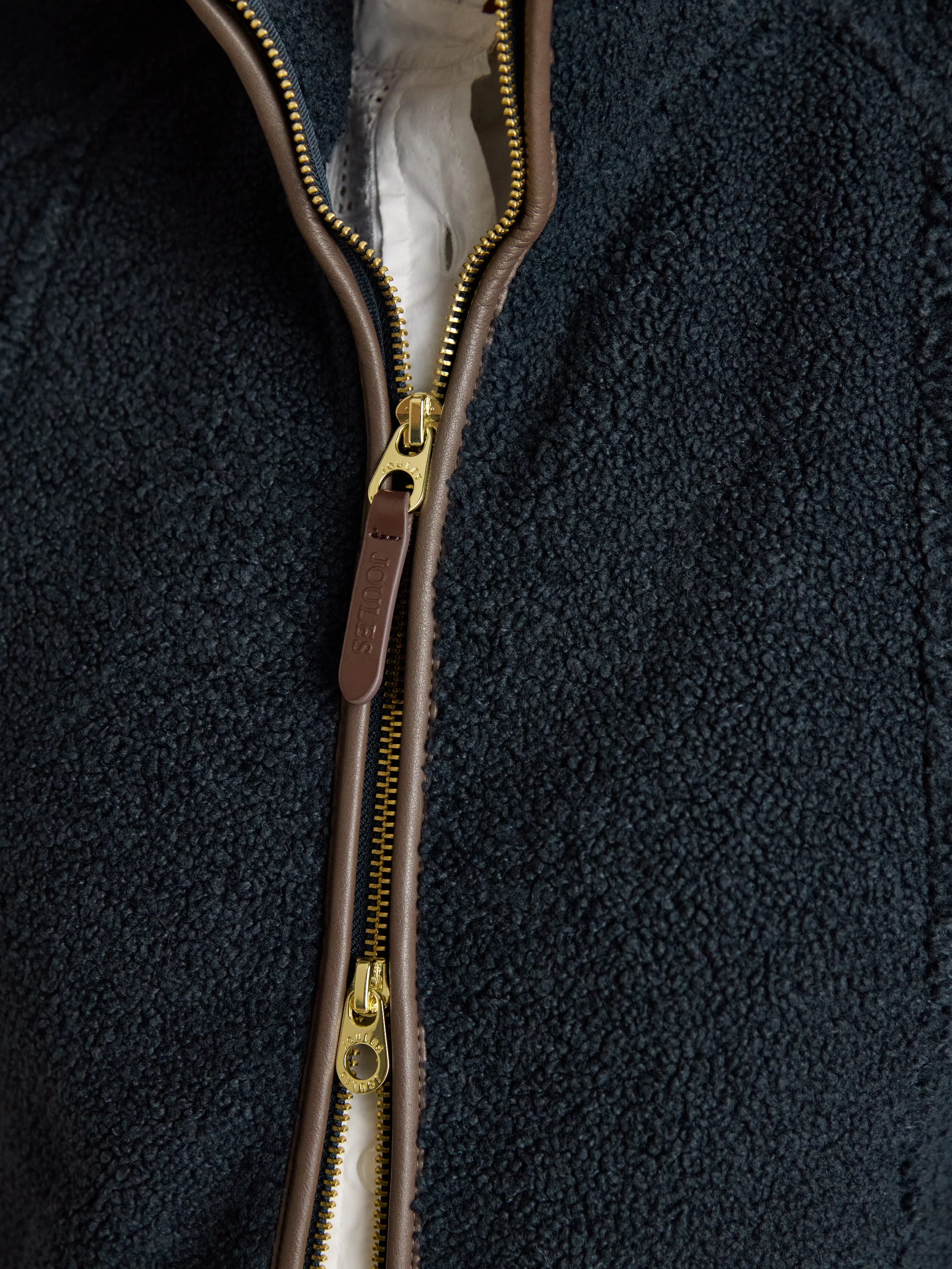 Heritage Borg Gilet - Image 6