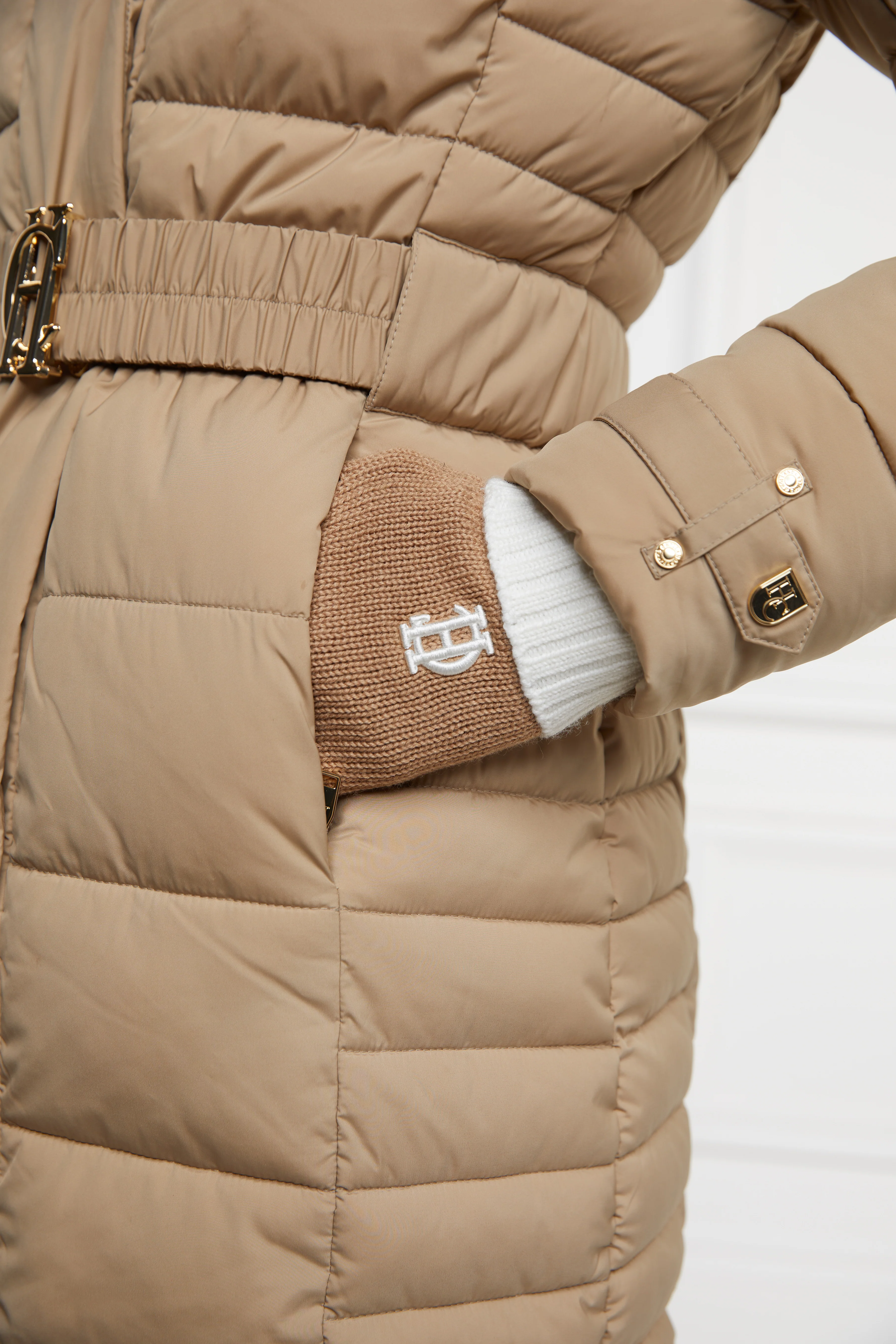 Chelsea Knitted Gloves - Image 6