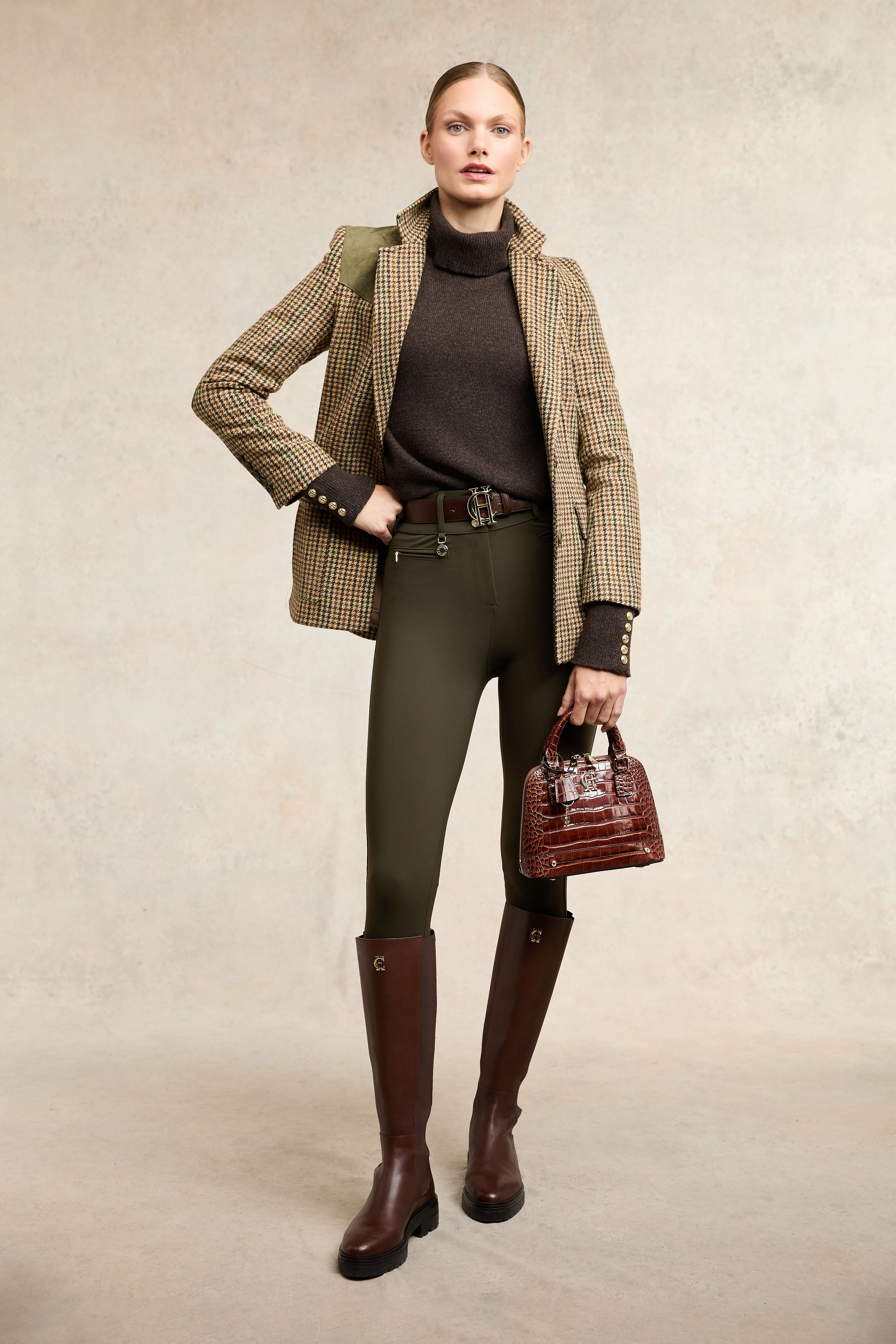 Contour Trouser - Image 7