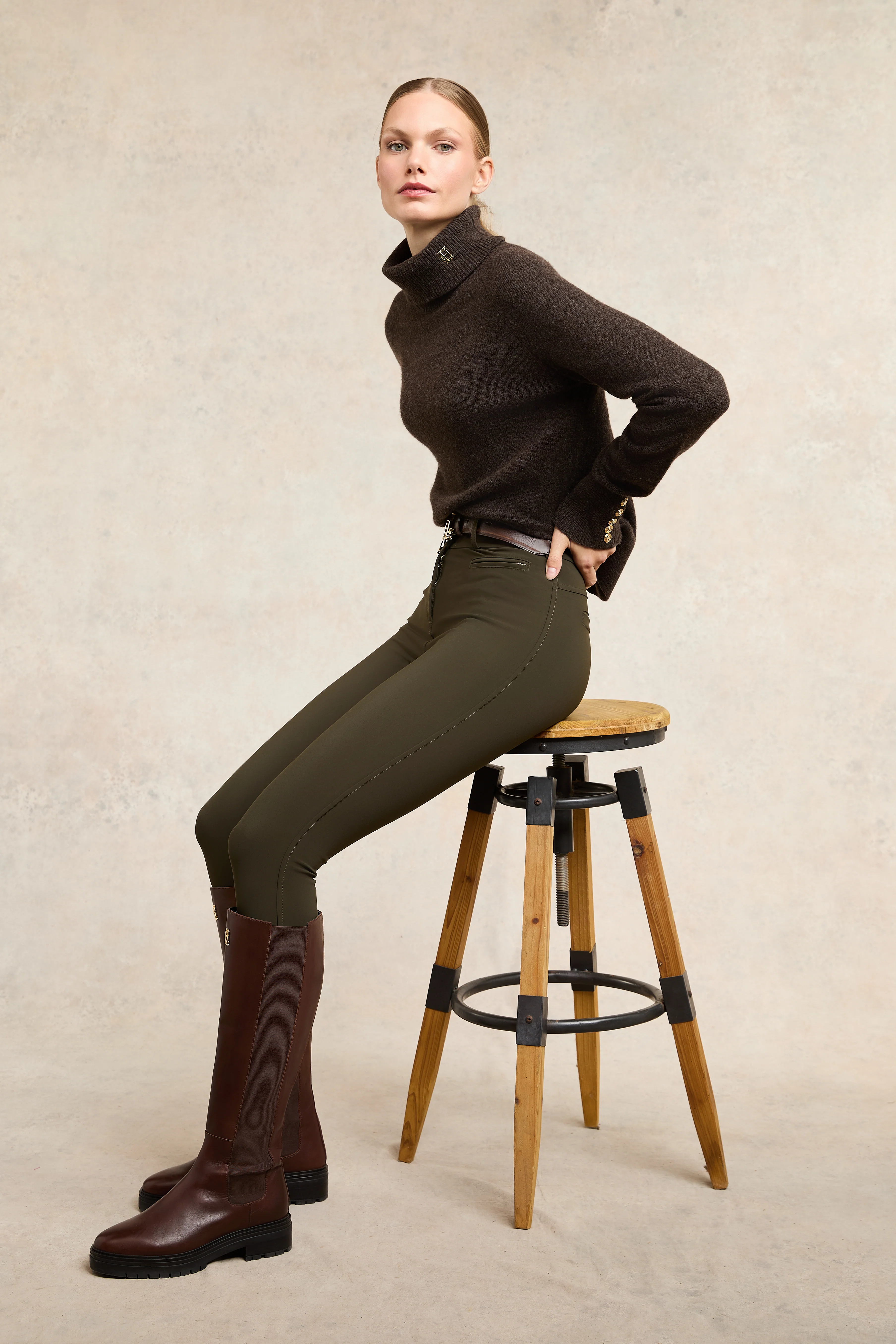 Contour Trouser - Image 8