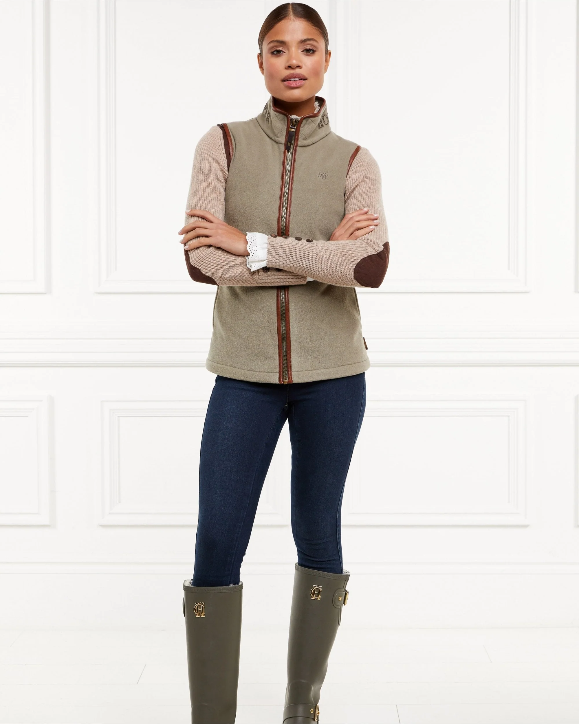 Country Fleece Gilet - Image 12