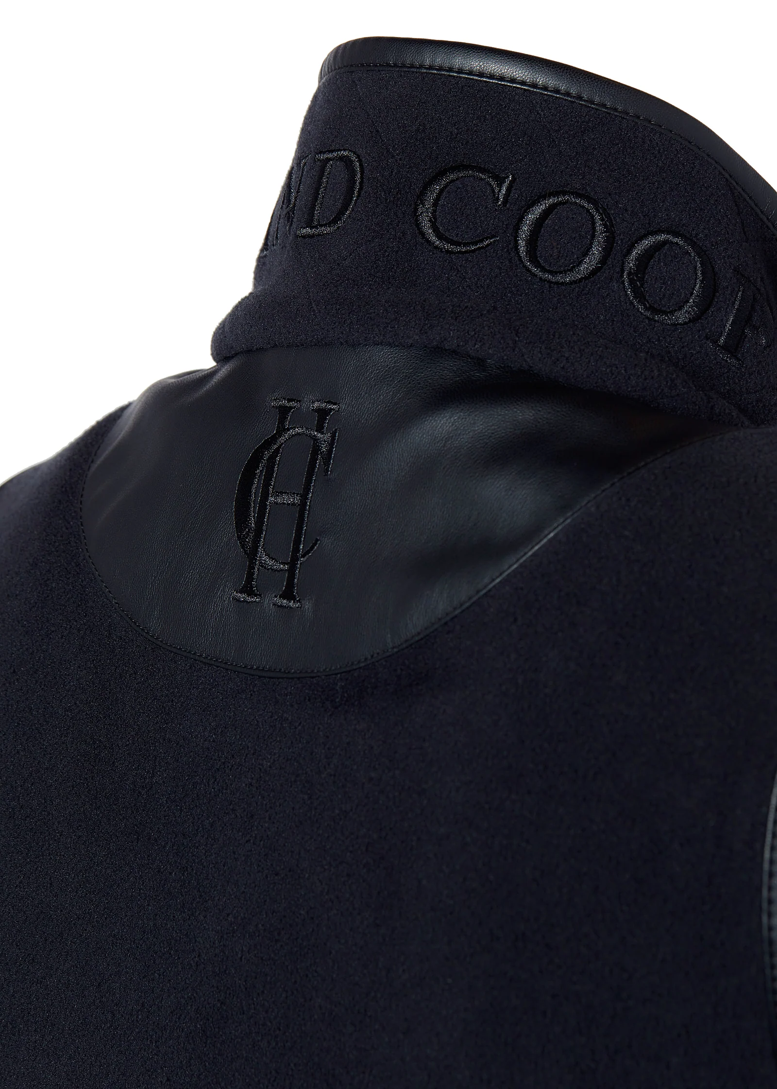 Country Fleece Gilet - Image 13