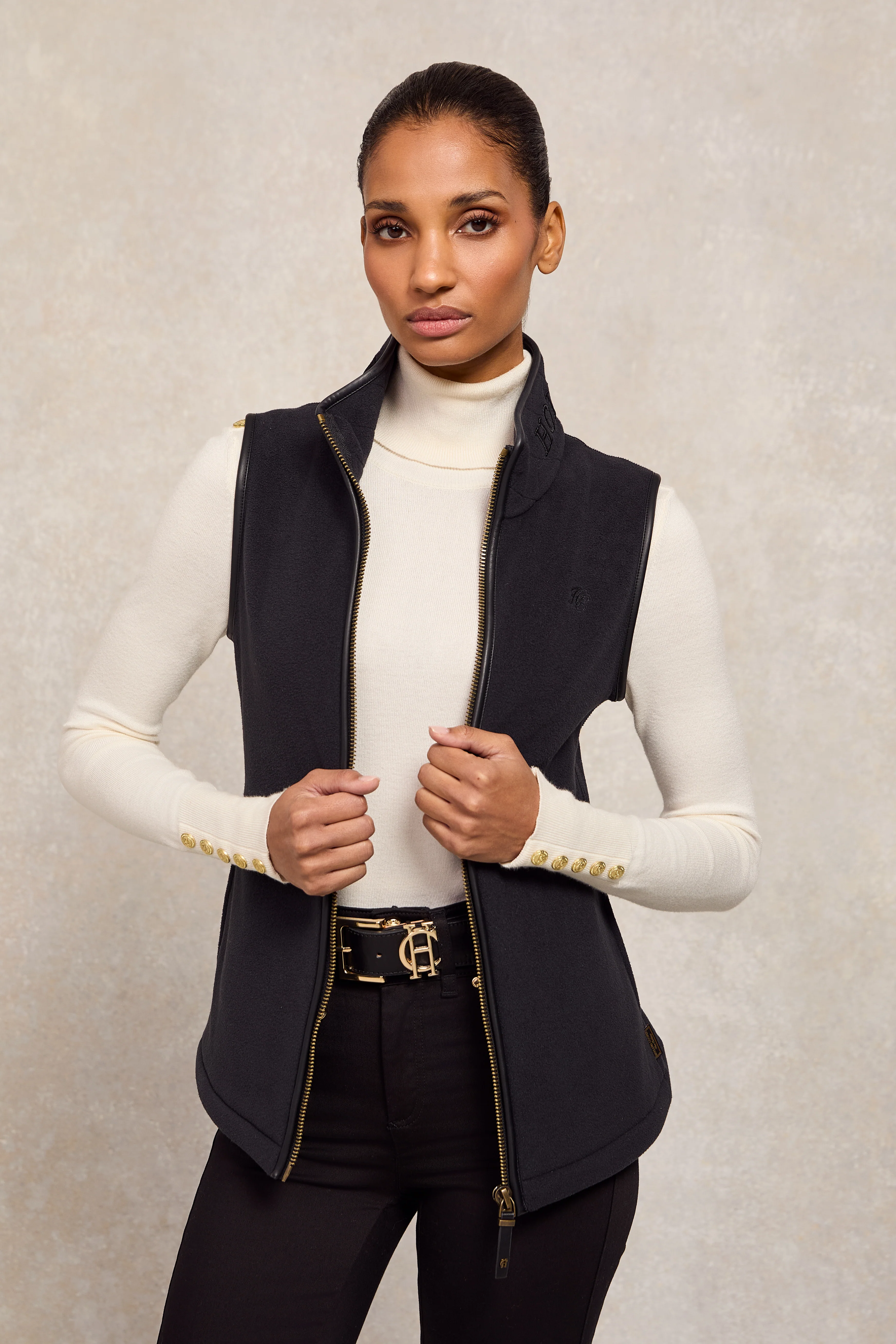 Country Fleece Gilet - Image 20