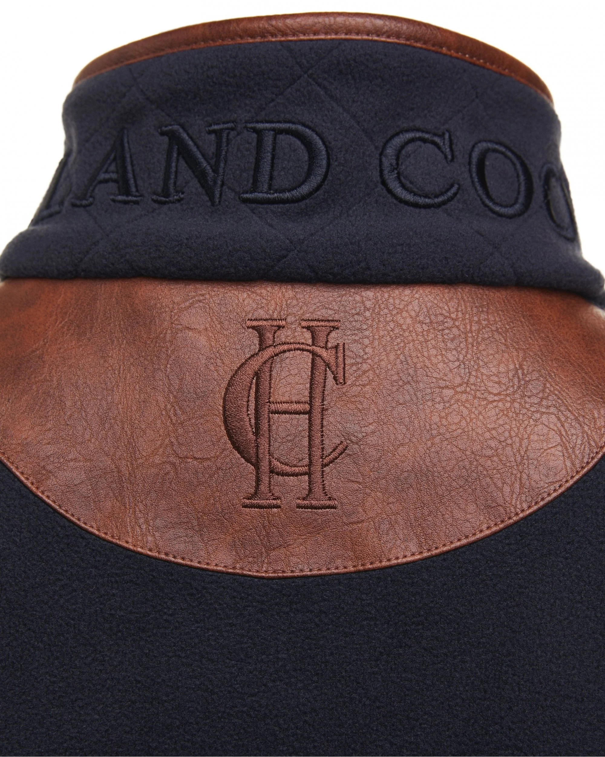 Country Fleece Gilet - Image 6