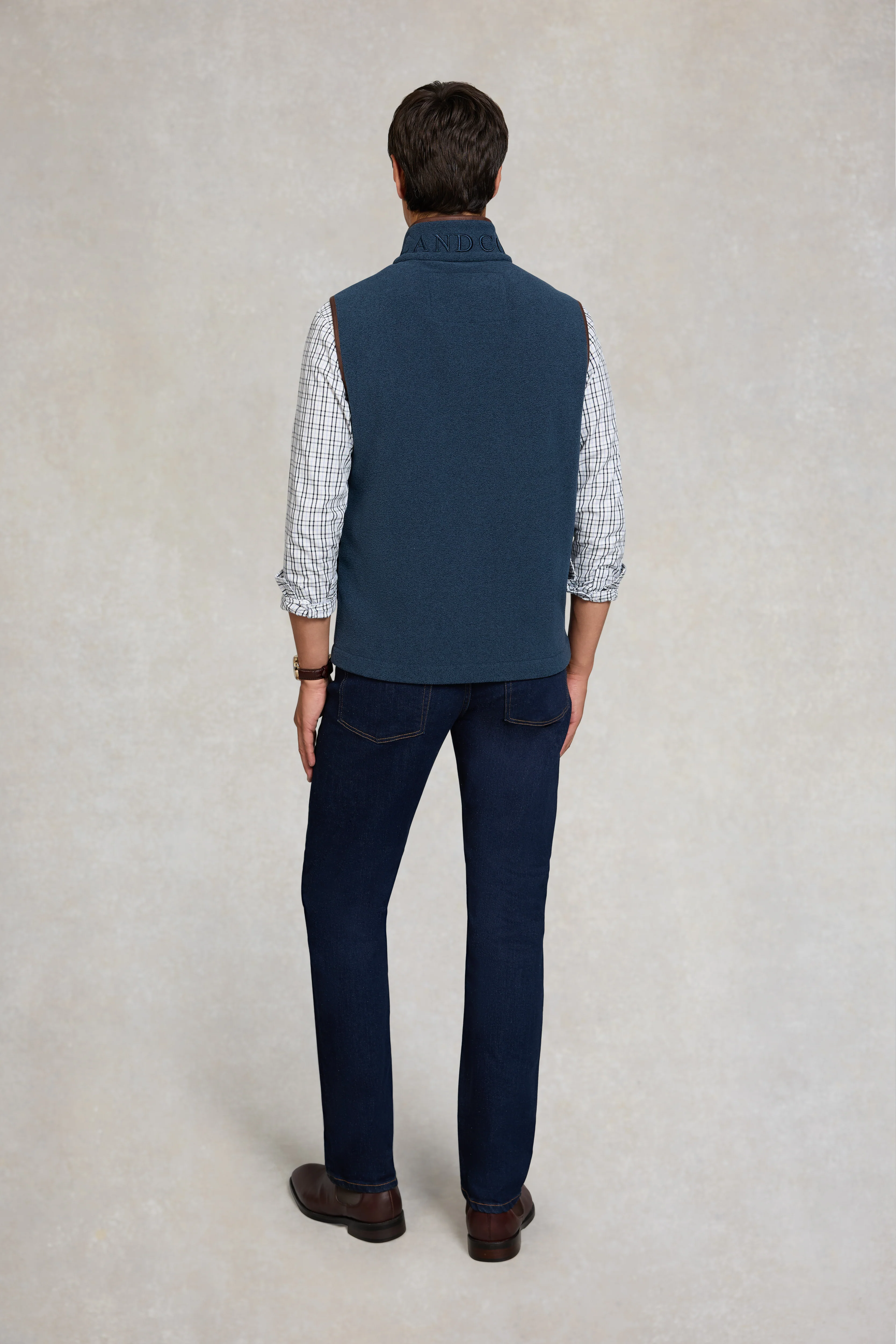 Country Fleece Gilet (Men's) - Image 11