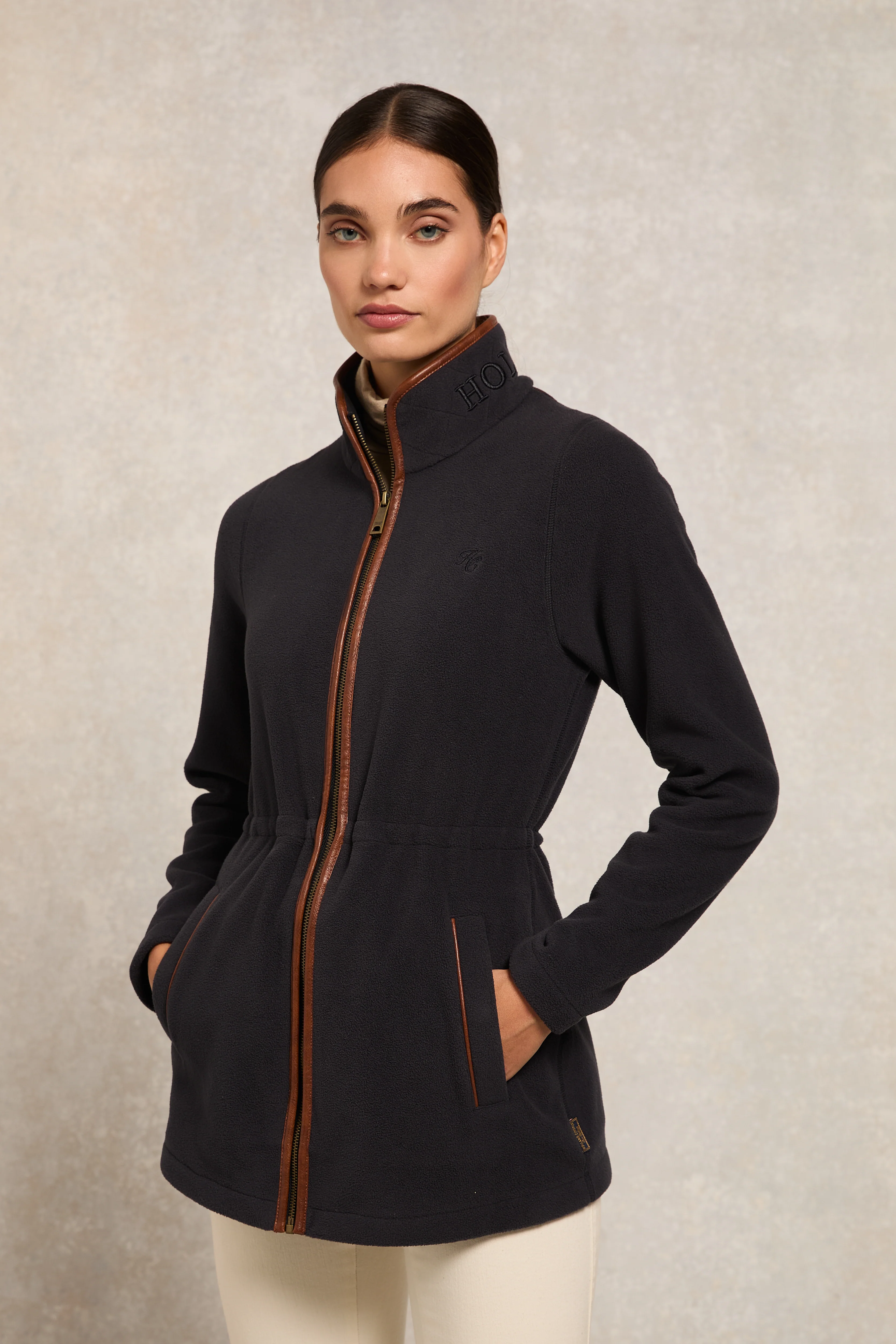 Country Longline Fleece - Image 4
