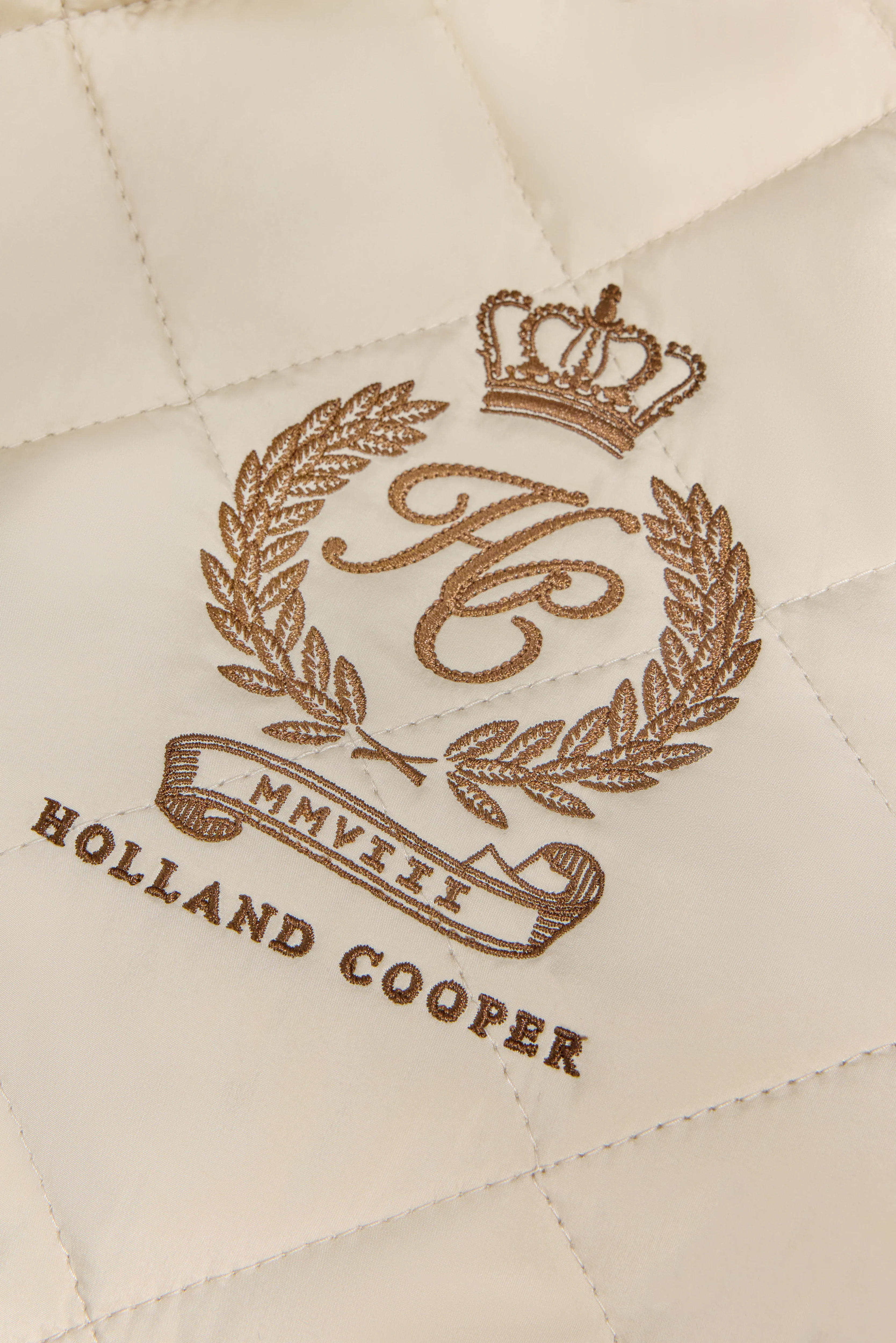 Hastings Quilted Jacket - Image 11