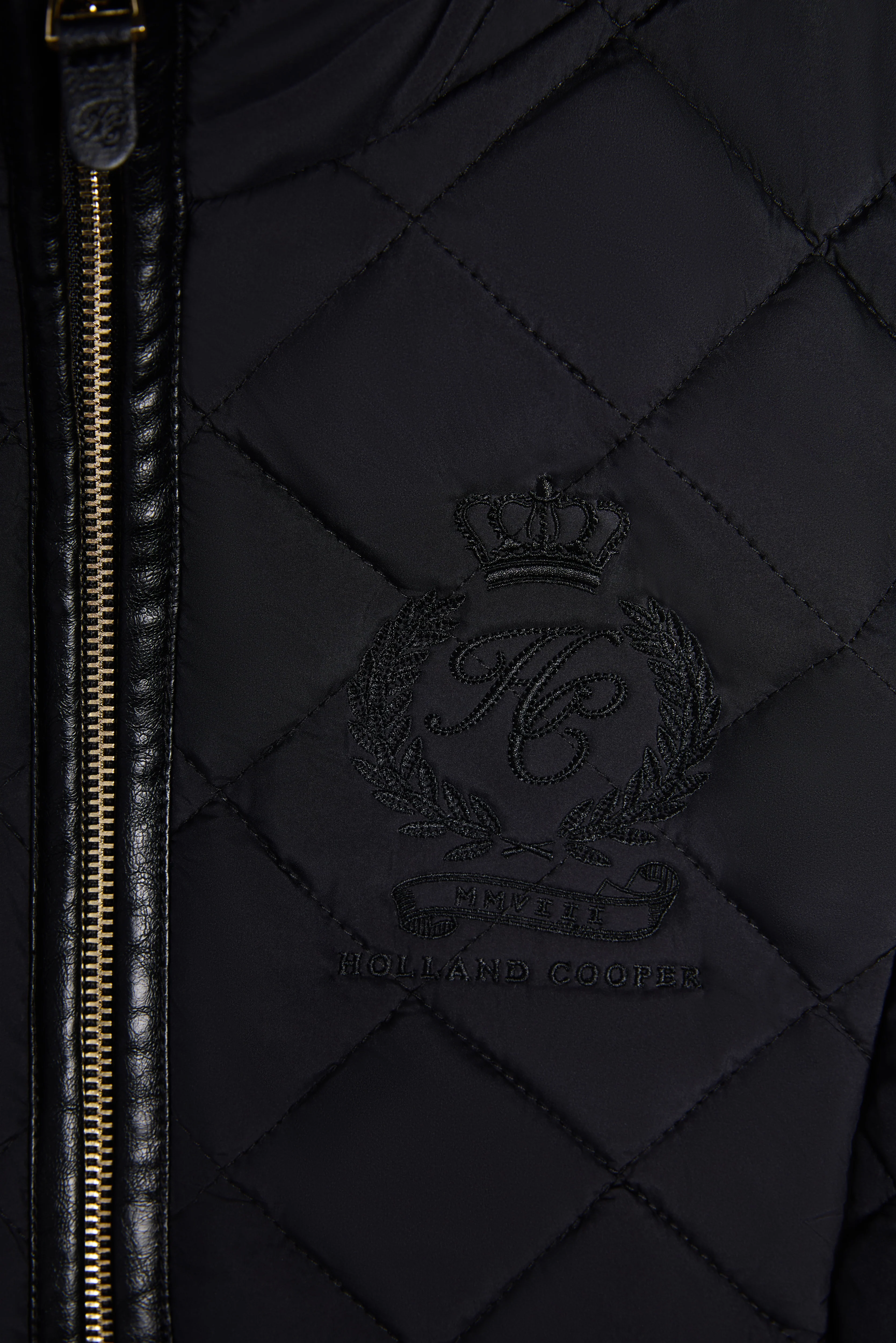 Lightweight Country Gilet - Image 10