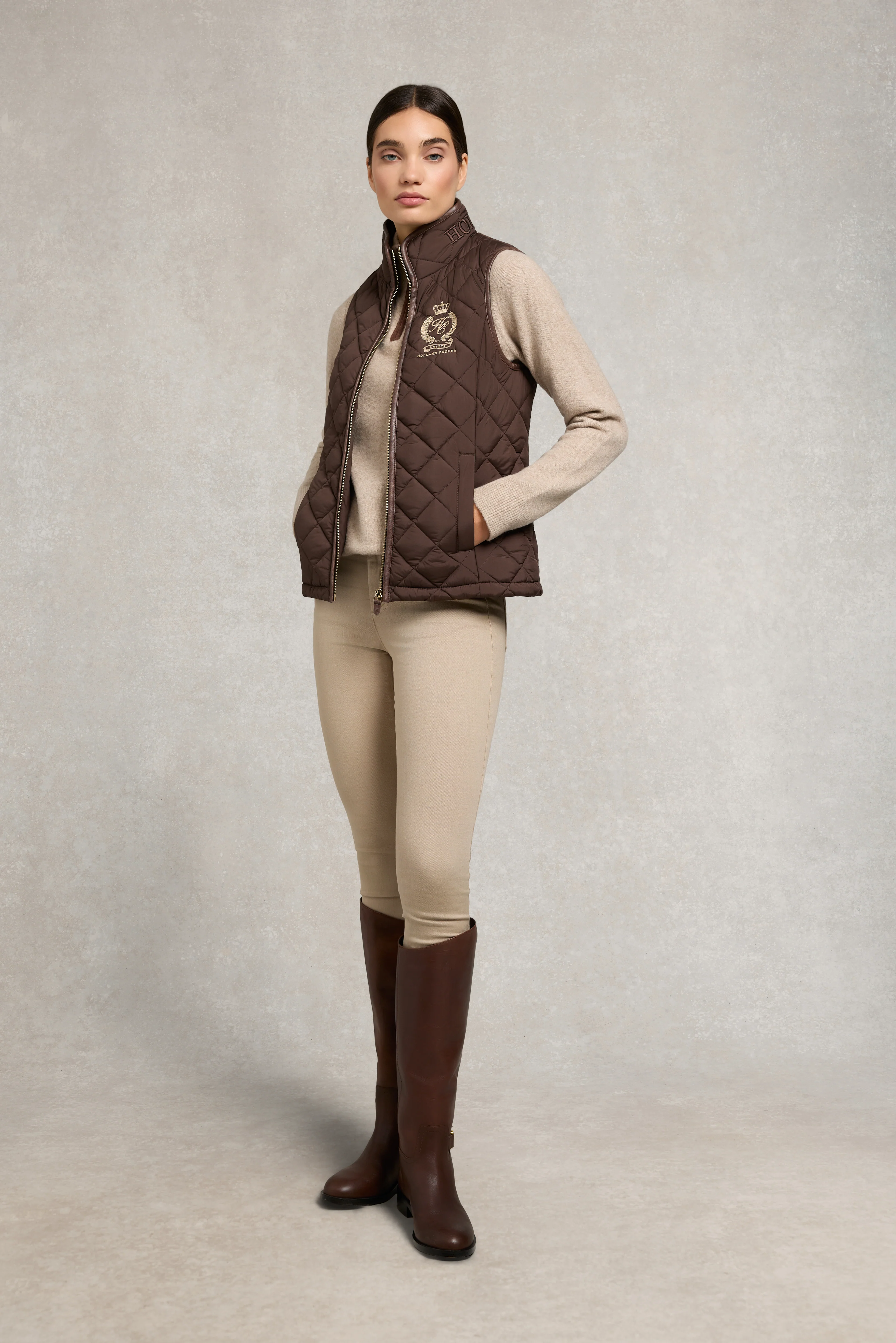 Lightweight Country Gilet - Image 5
