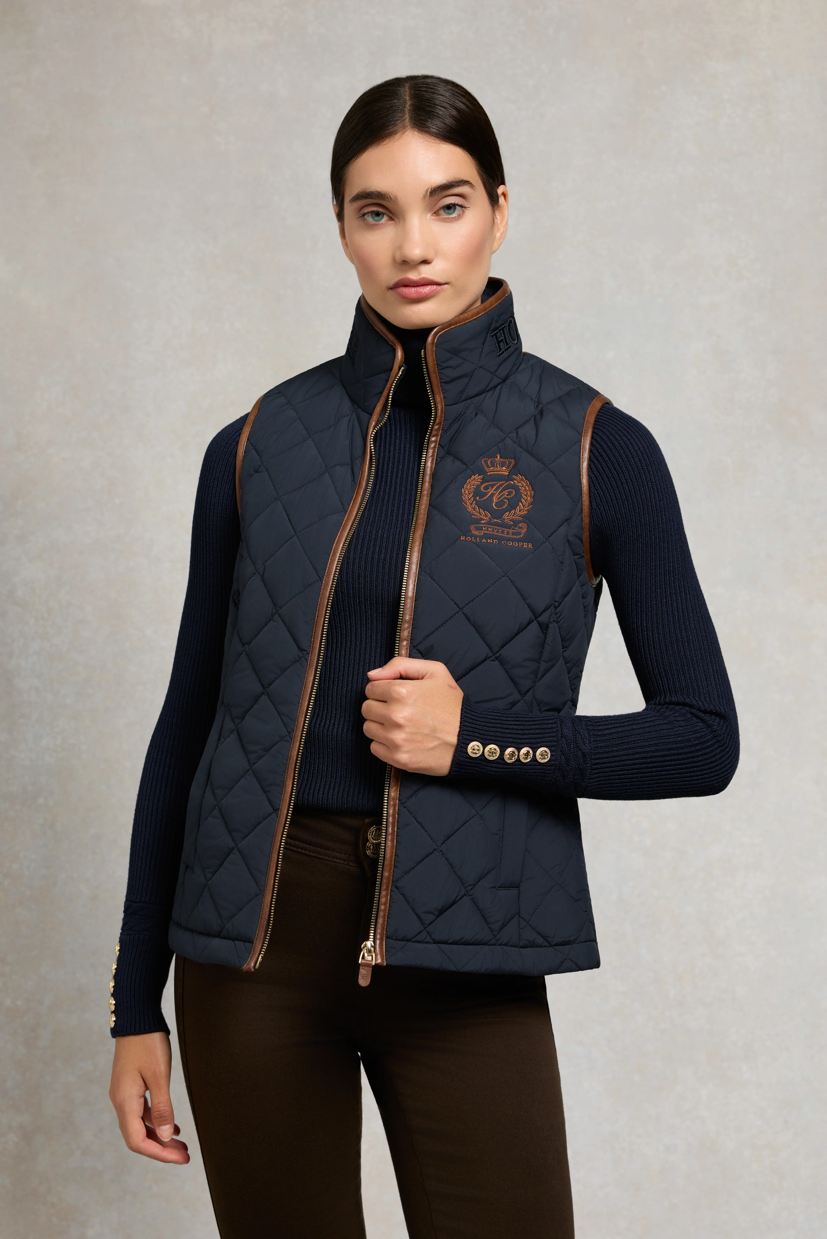 Lightweight Country Gilet - Image 4