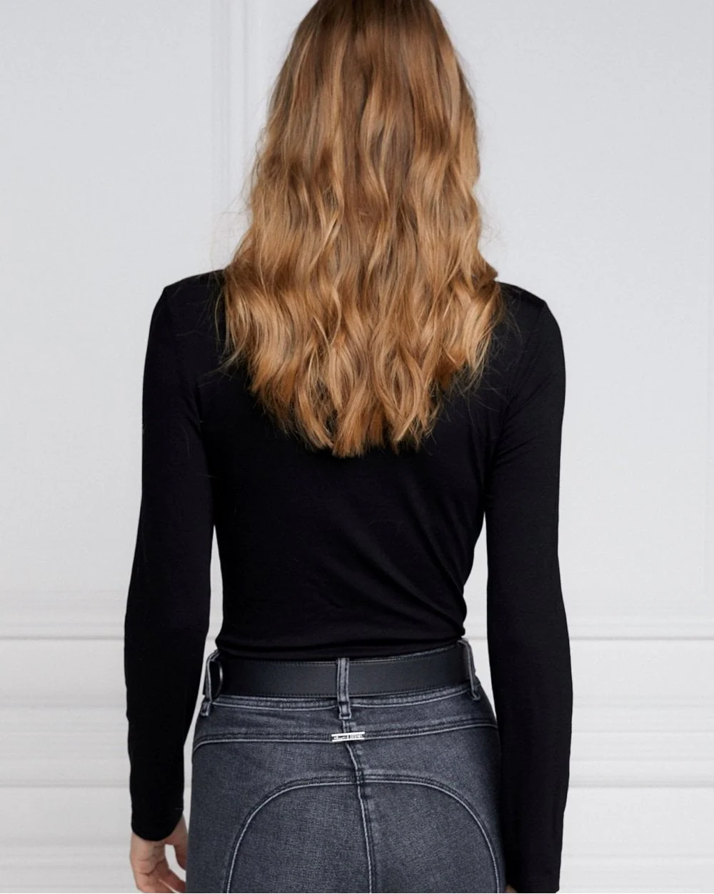 Long Sleeve Crew Neck Tee - Image 6