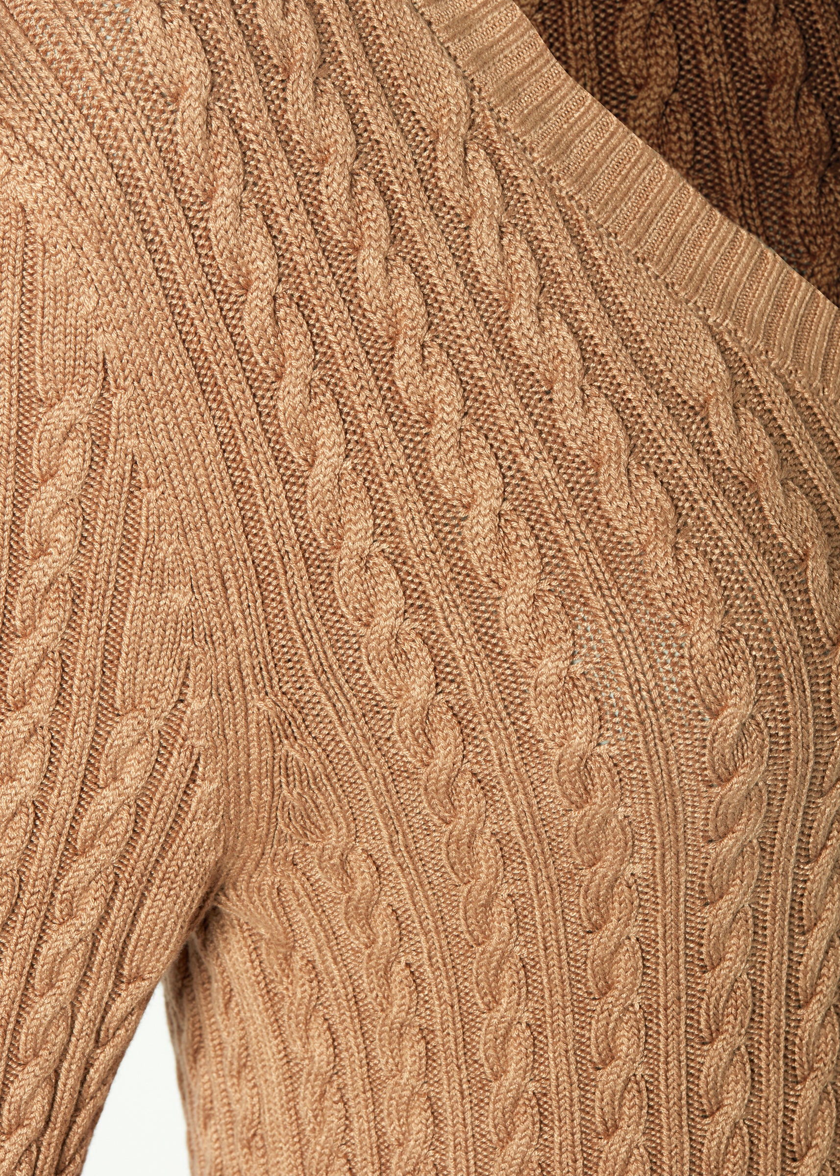 Seattle V-Neck Knit - Image 17