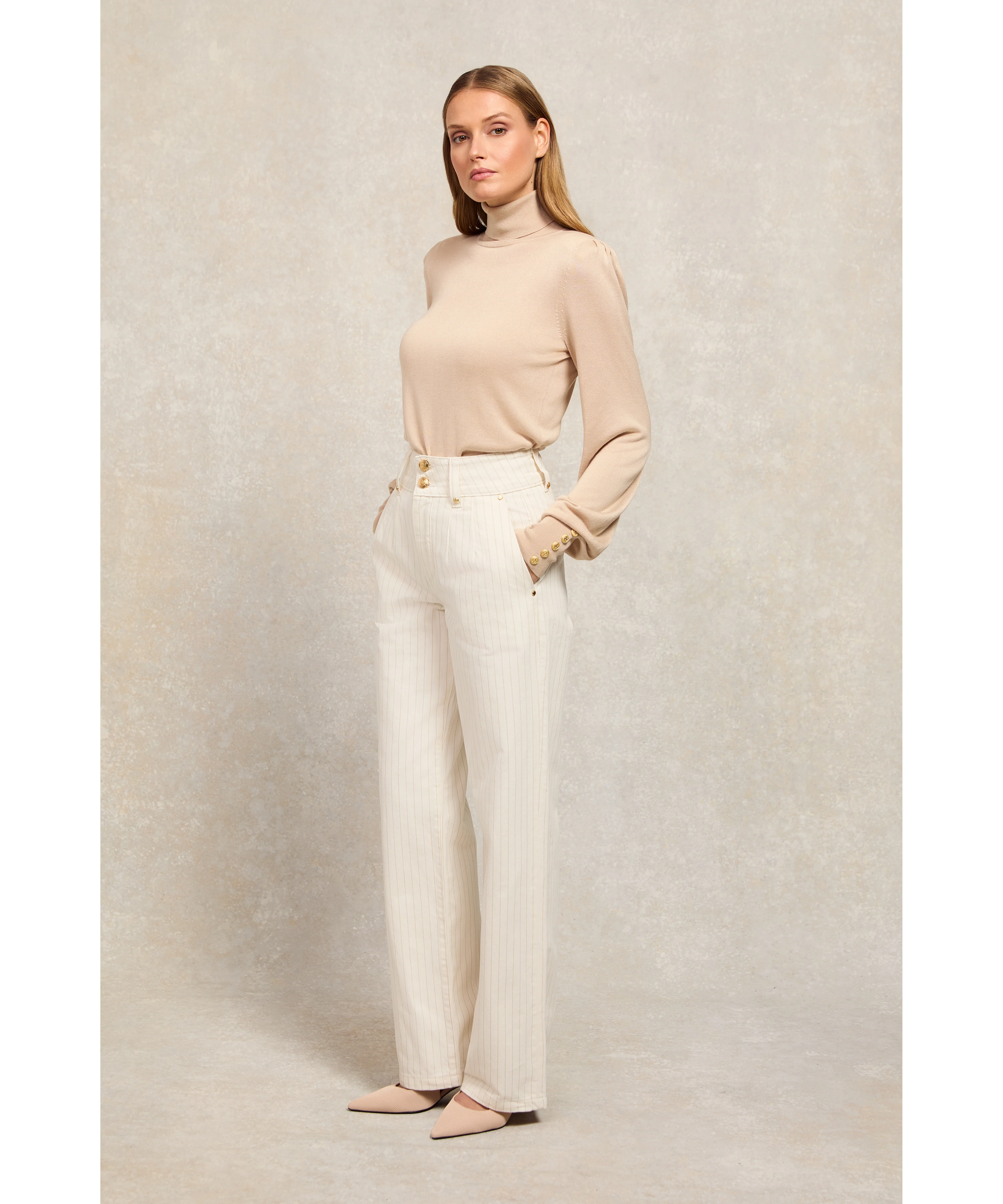 Tailored Wide Leg Jean