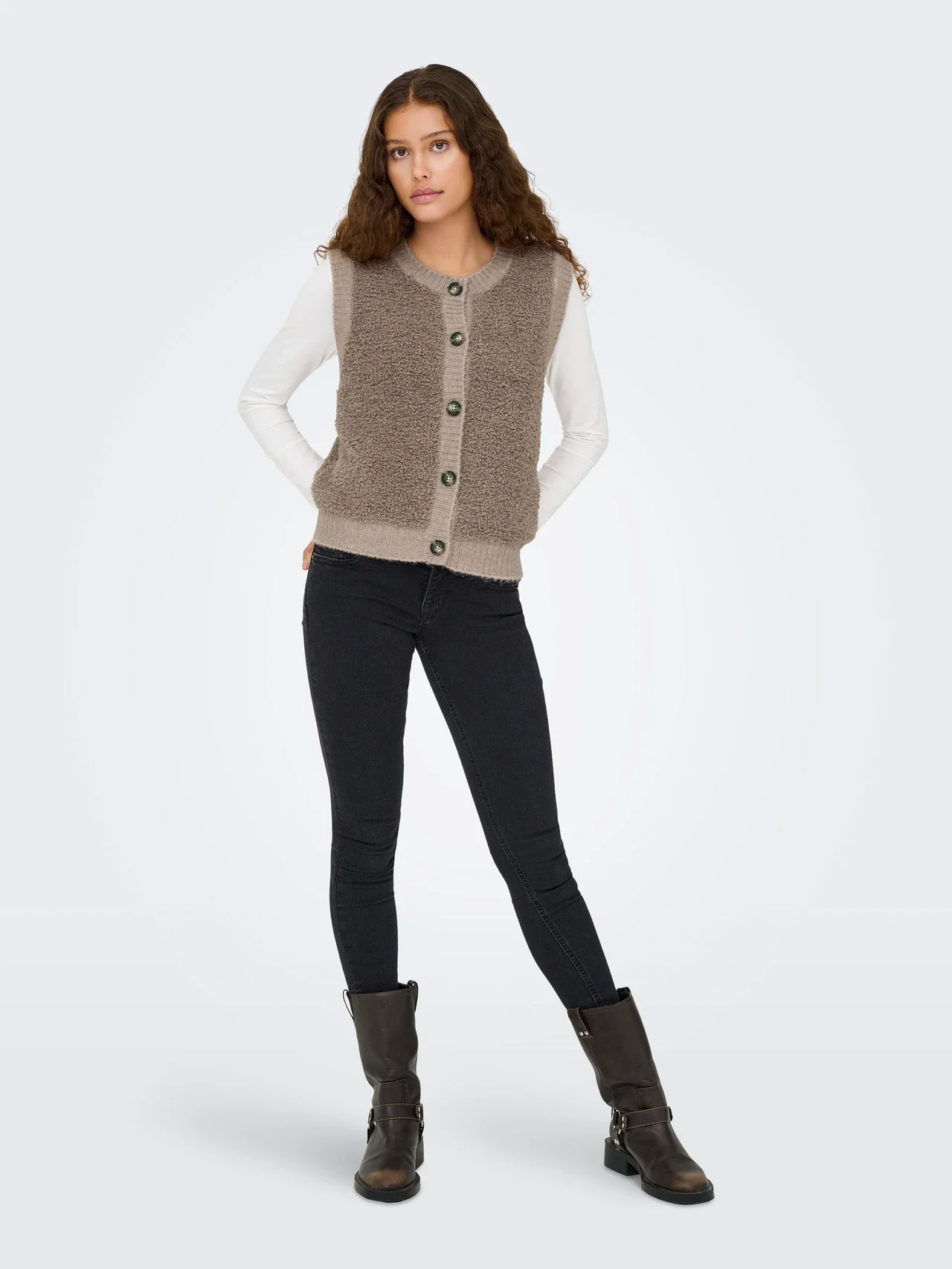 JDYEIRA Knitted Vest - Image 13
