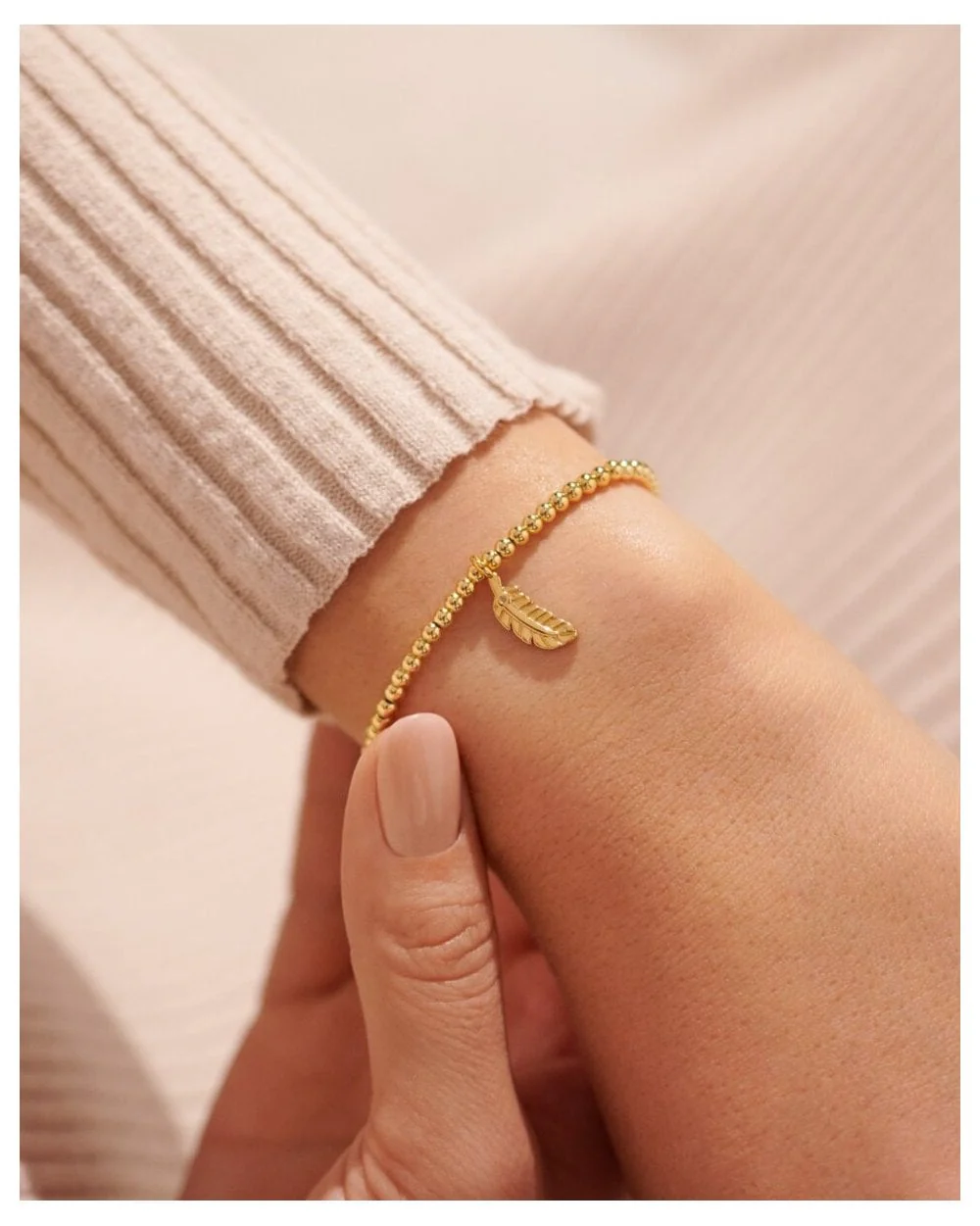 Gold A Little 'Feathers Appear When Loved Ones Are Near' Bracelet - Image 3
