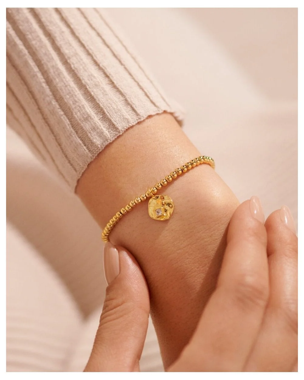 Gold A Little 'Proud Of You' Bracelet - Image 4