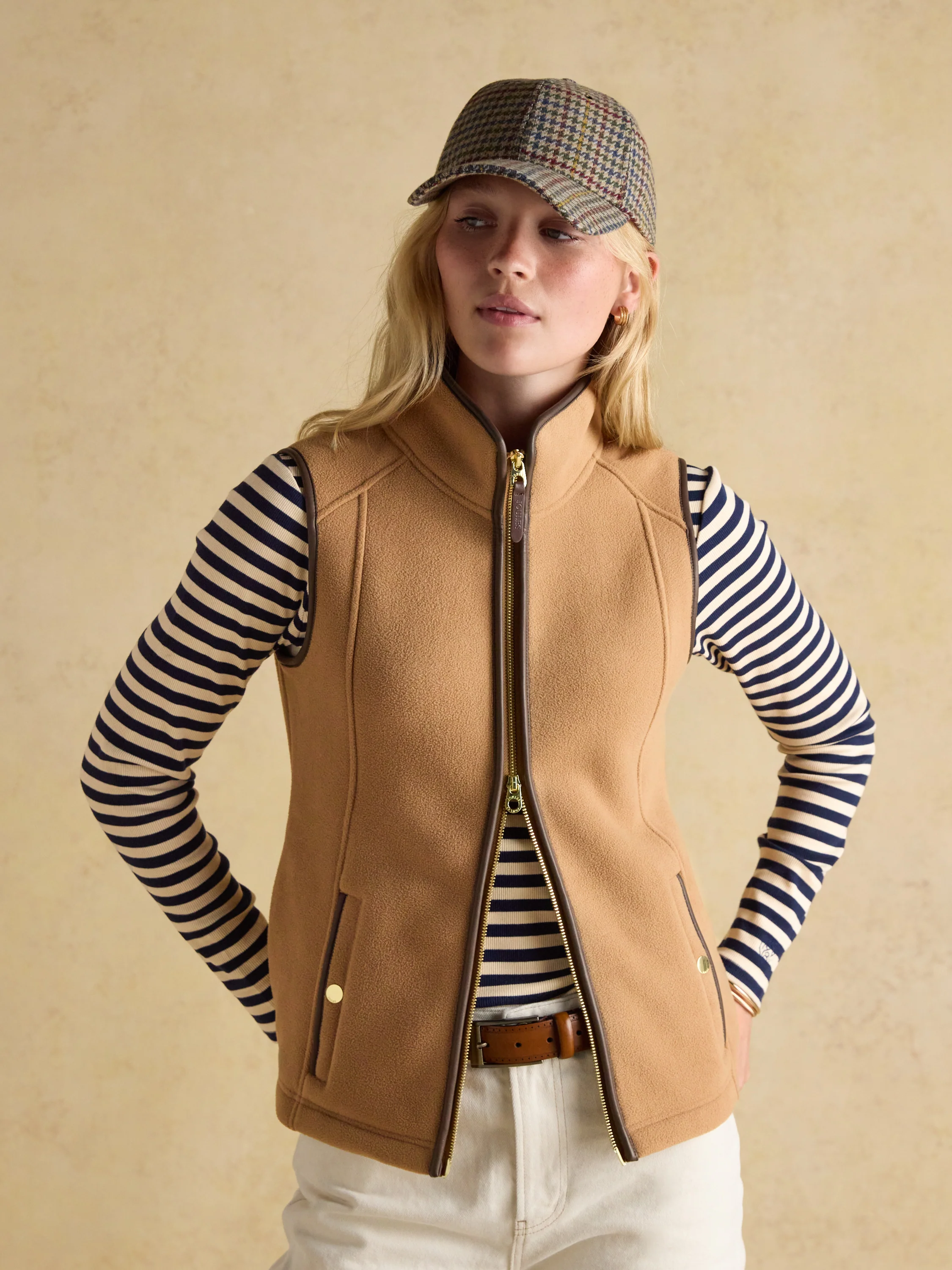 Heritage Tan Regular Gilet - Image 3