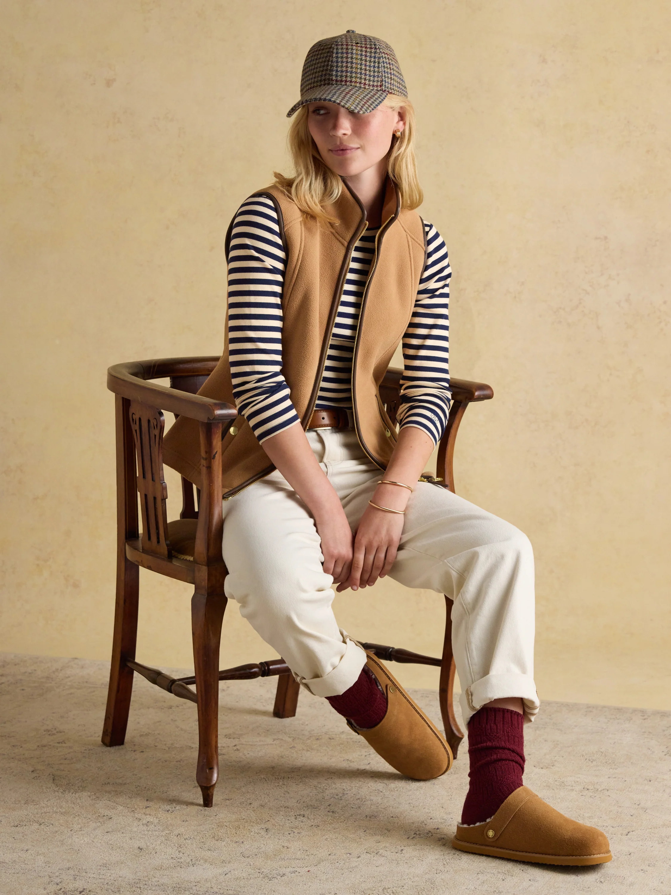Heritage Tan Regular Gilet - Image 5