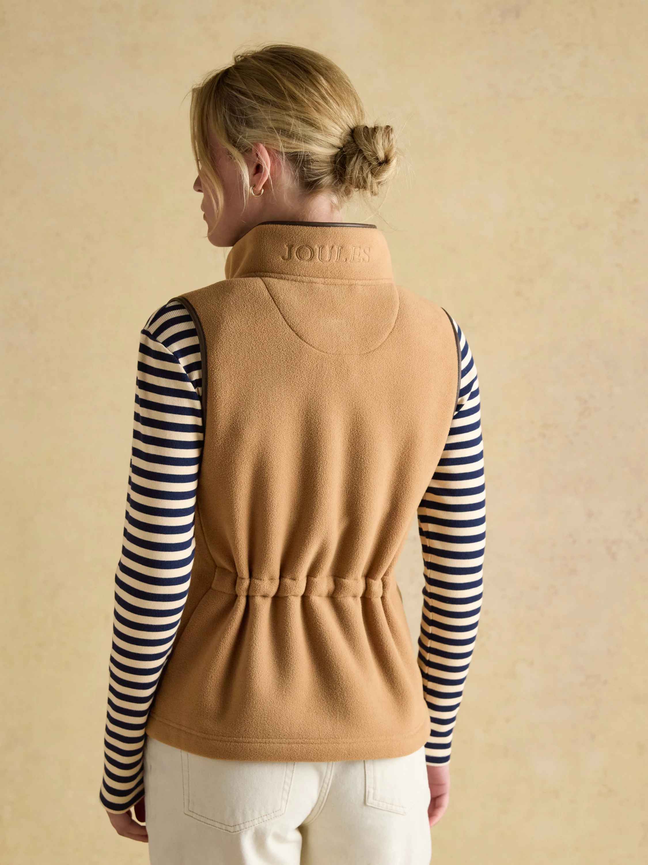 Heritage Tan Regular Gilet - Image 9