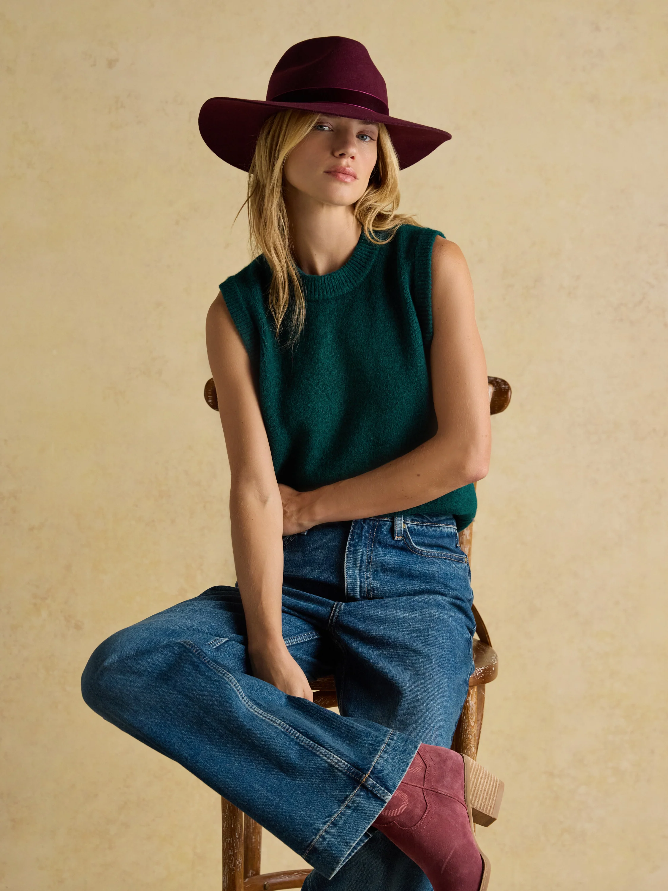 Holly Knitted Vest - Image 10